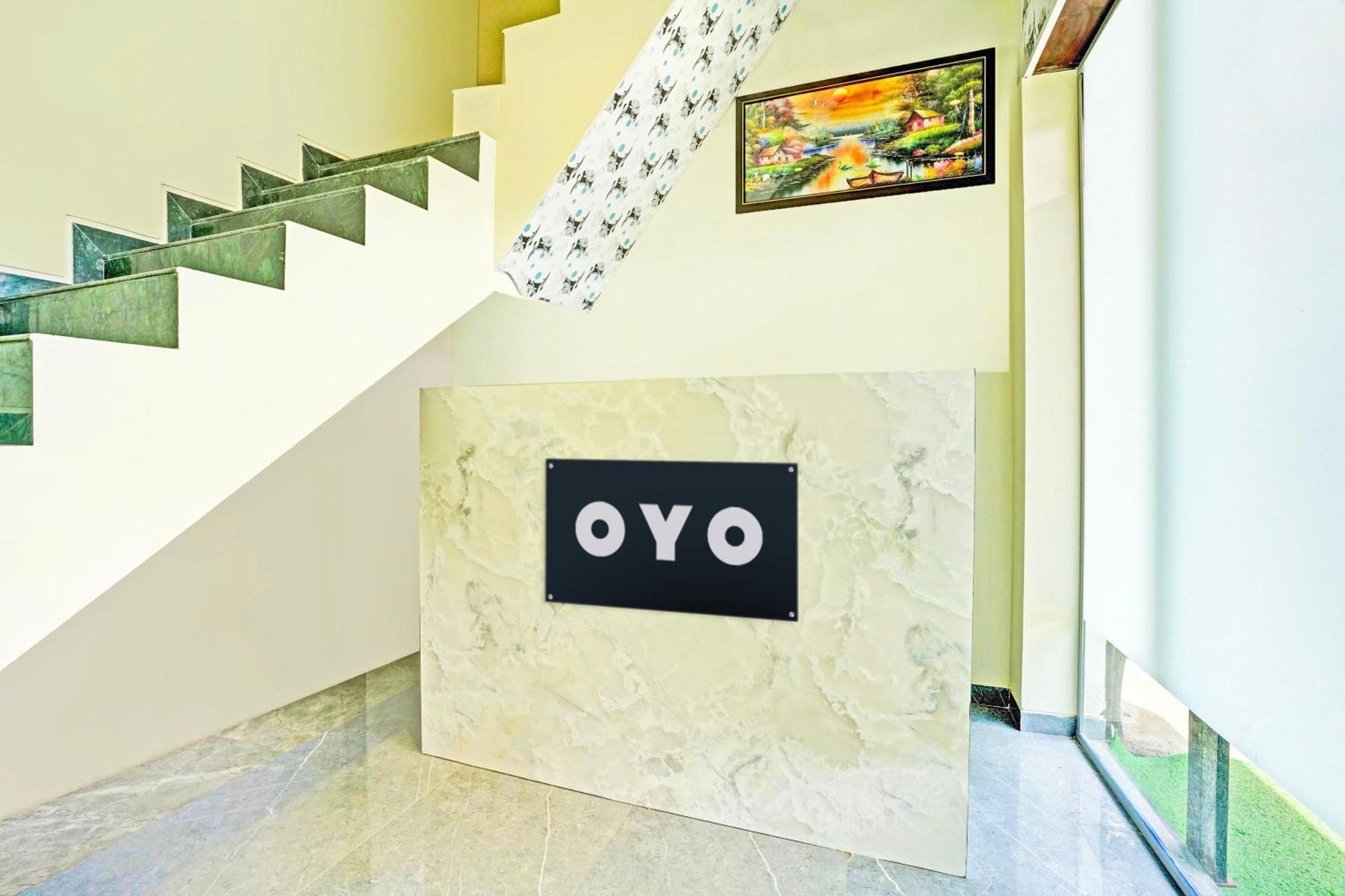Hotel O Nk Residency Near Asalpha Metro Station Bombaim