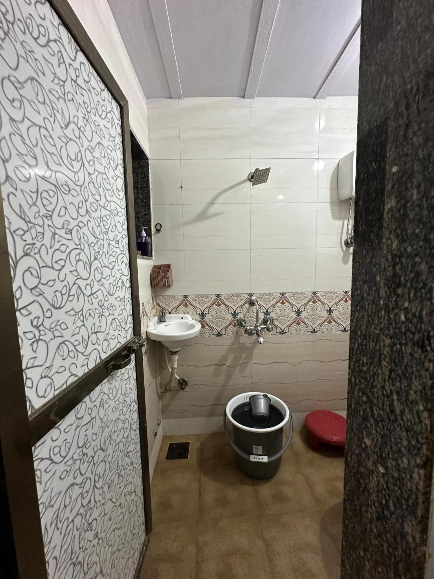 Apartamento 1bhk-entire Near Kokilaben Dhirubhai Ambani Hospital Andheri W Mumbai