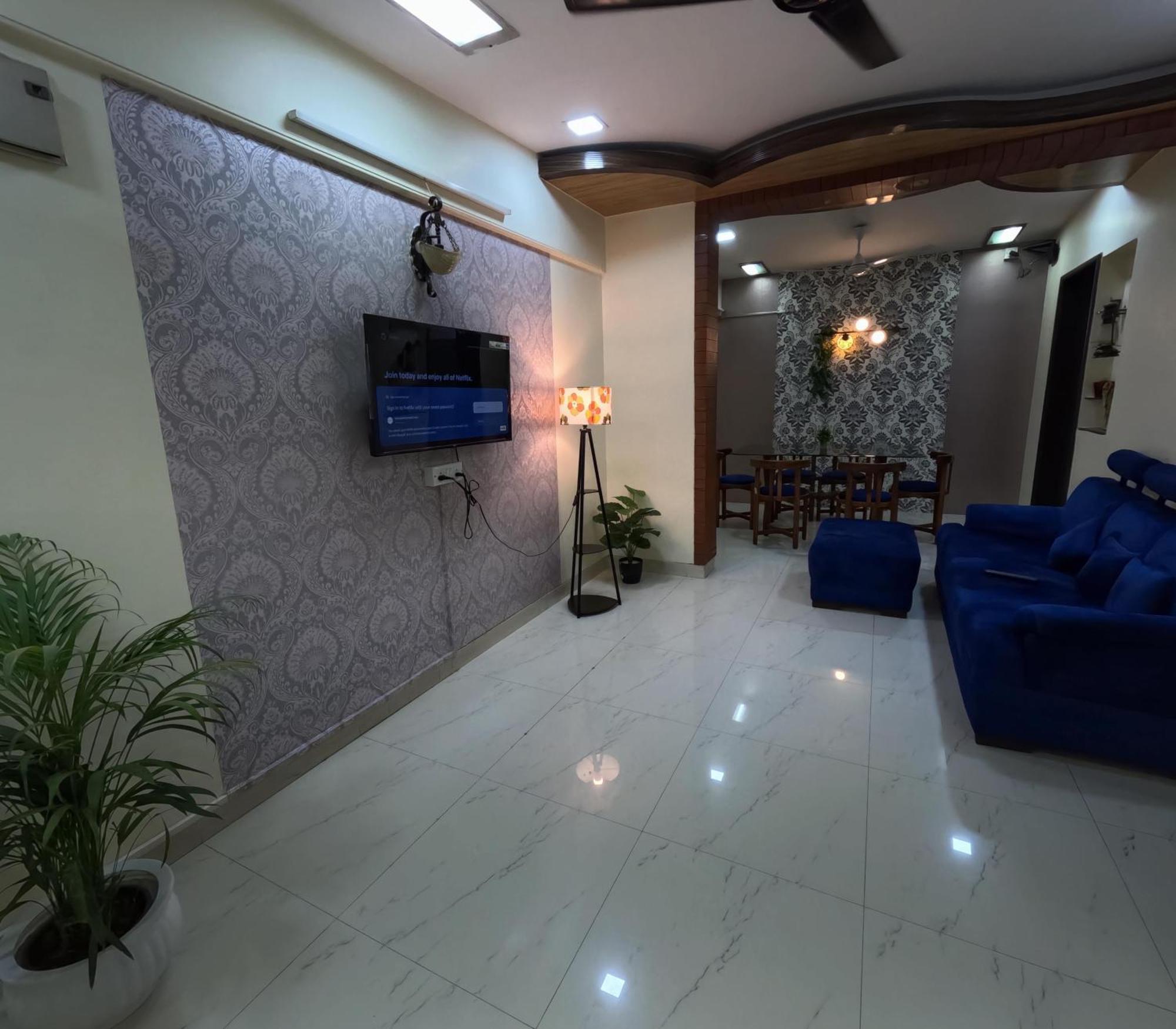 Private 2 Bedroom Cosy Nr Vivanta Malad West Apartment *