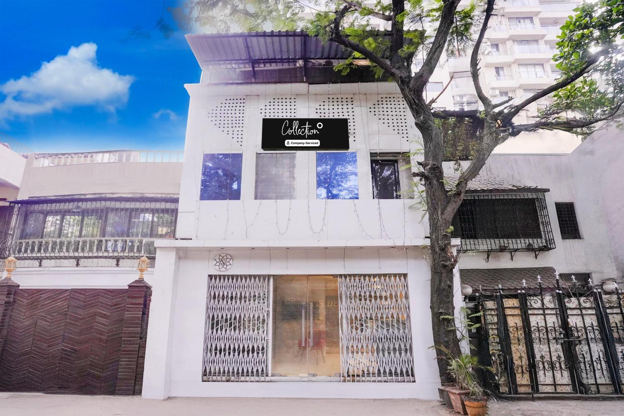 Hotel Super Collection O Lokhandwala Andheri West Formerly White Star Mumbai