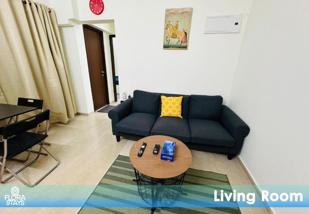 1br Service Aprt In Malad Apartment *