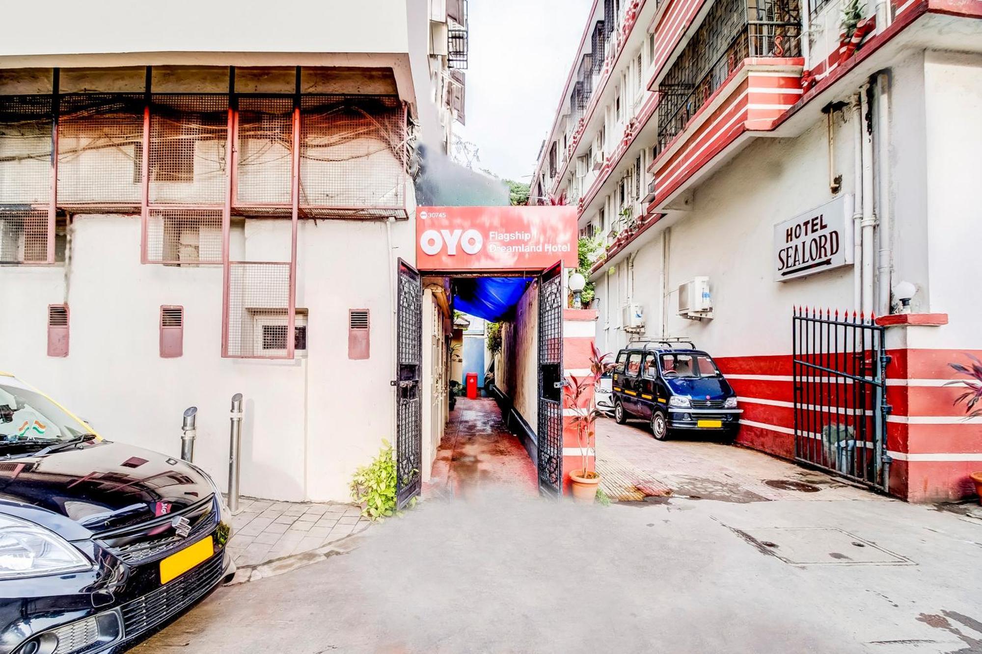 Oyo Dreamland Hotel