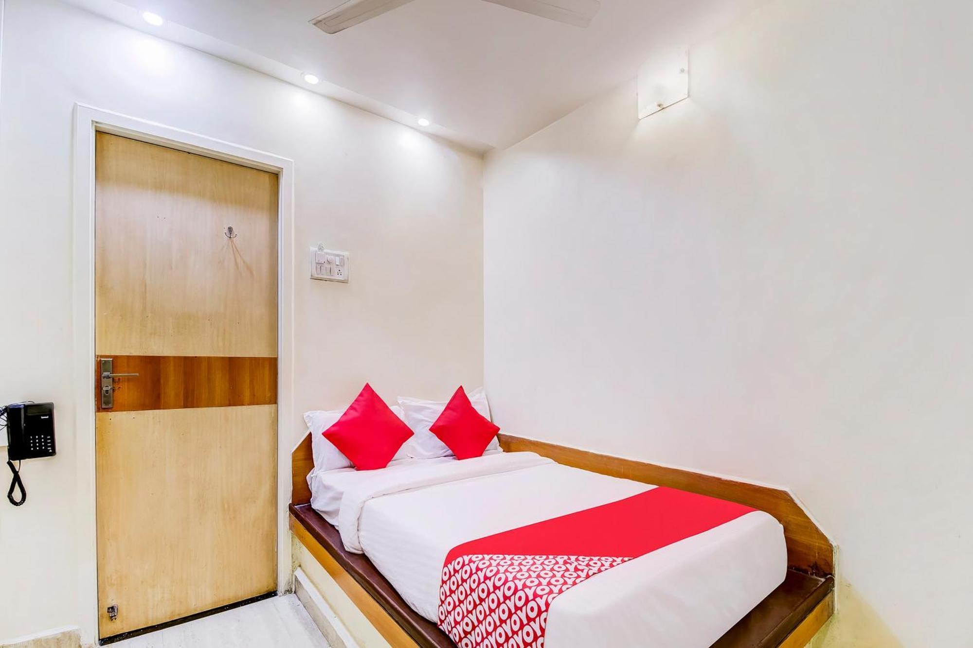 Oyo Dreamland Mumbai