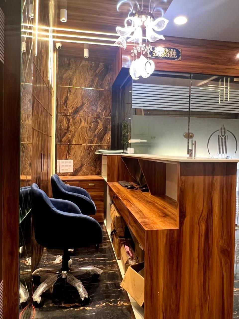 Hotel Sky Suite-sahar Cargo And Intl Airport Mumbai