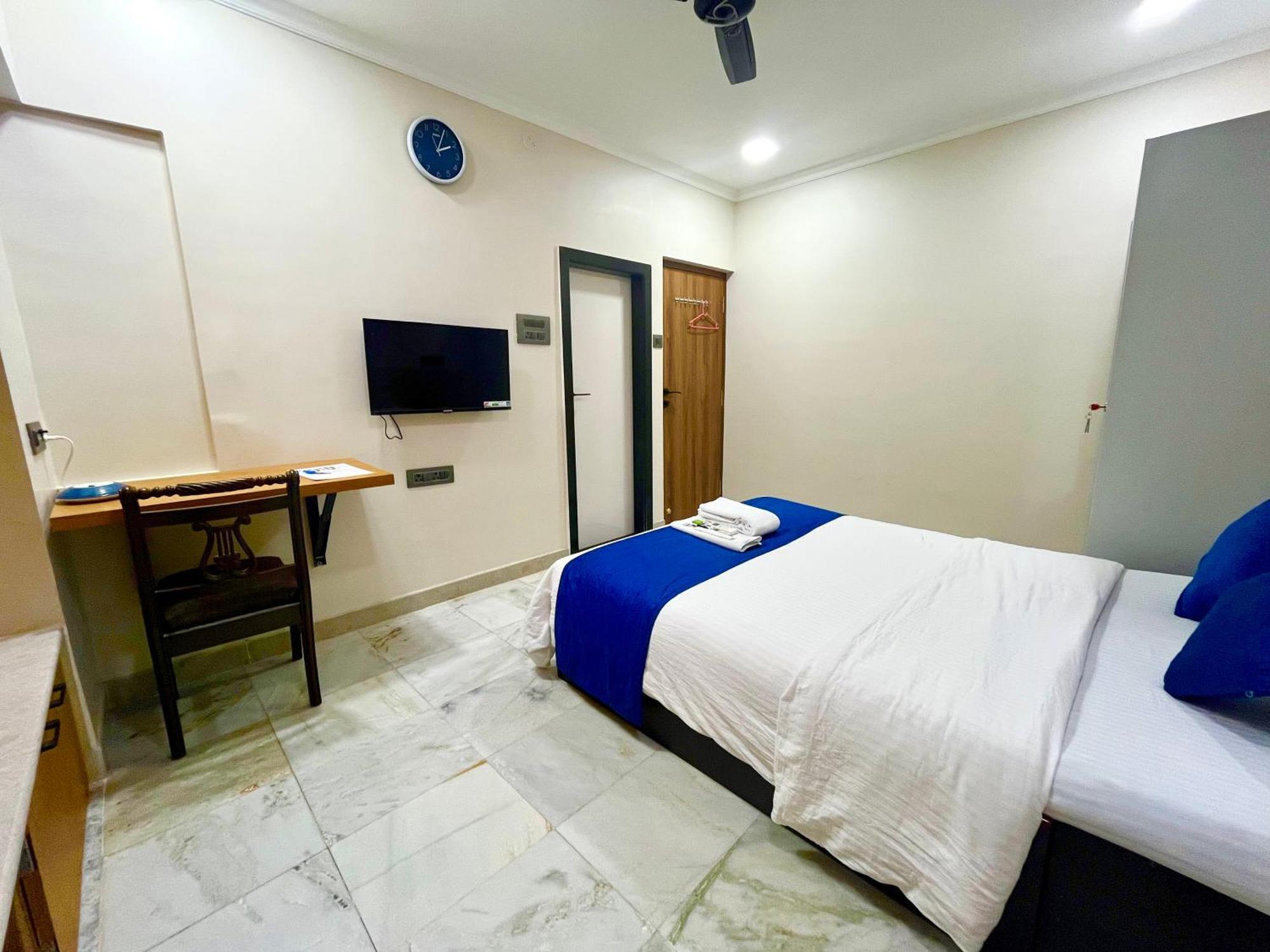 Guest house Urbannest Service Powai *