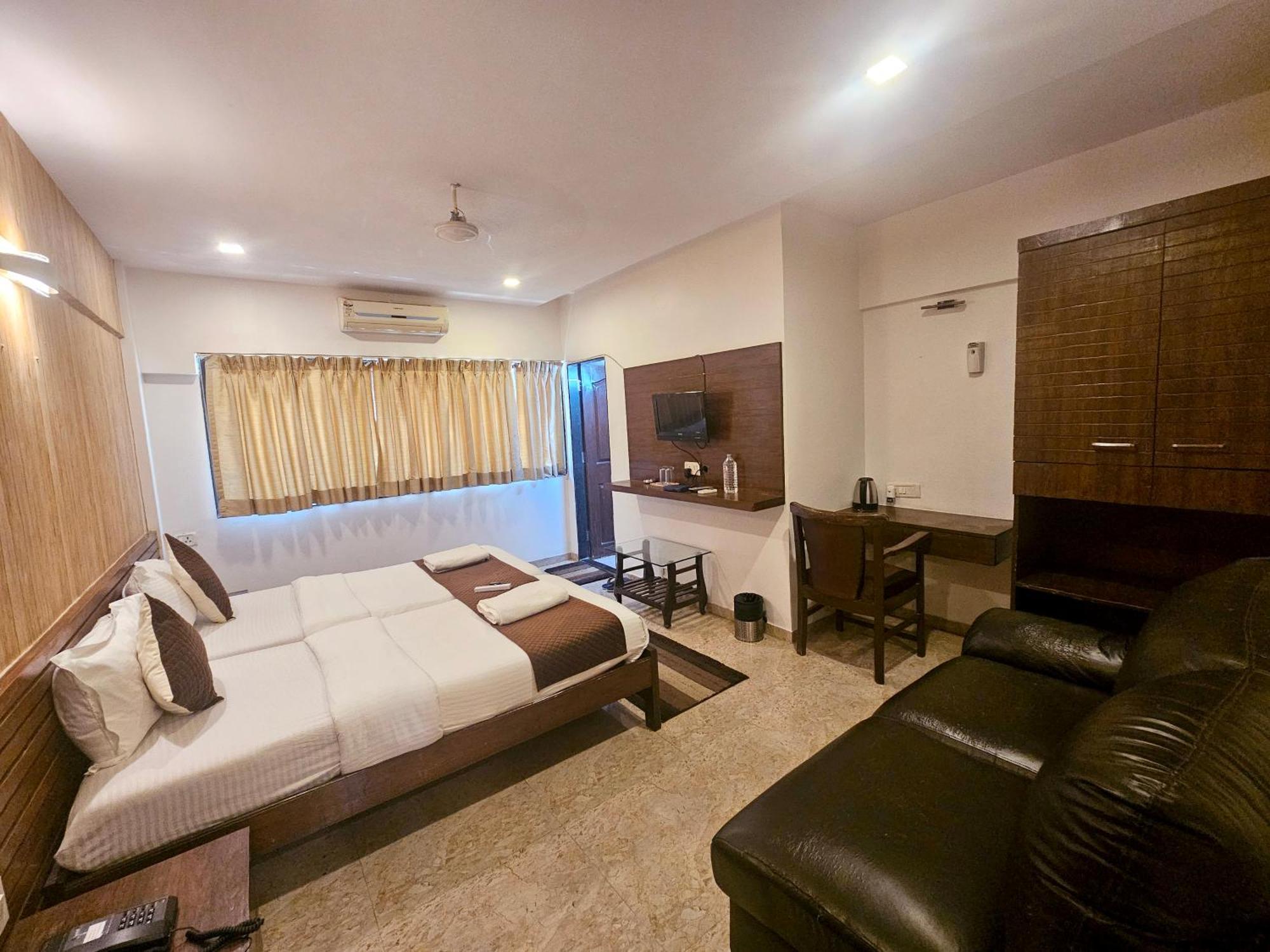 Astha Residency Hotel