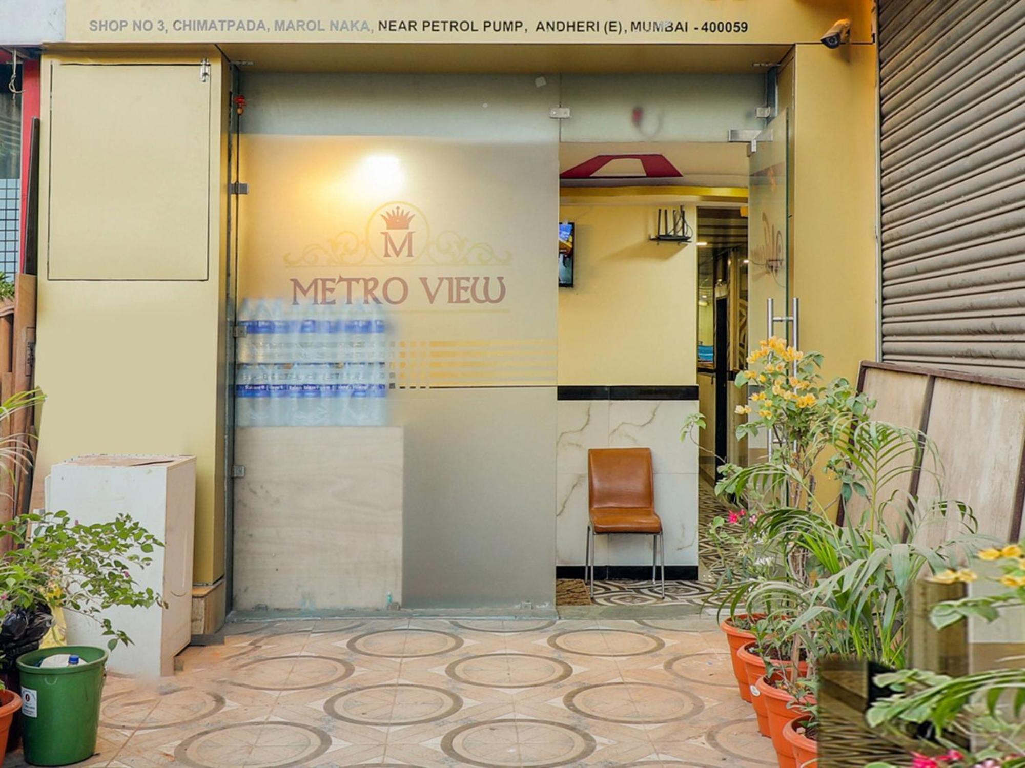 Hotel O Metro View