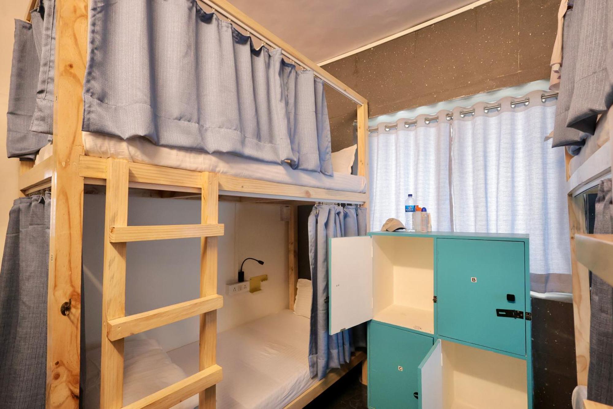 Locomo Mini - 9 Mins From Airport Hostel