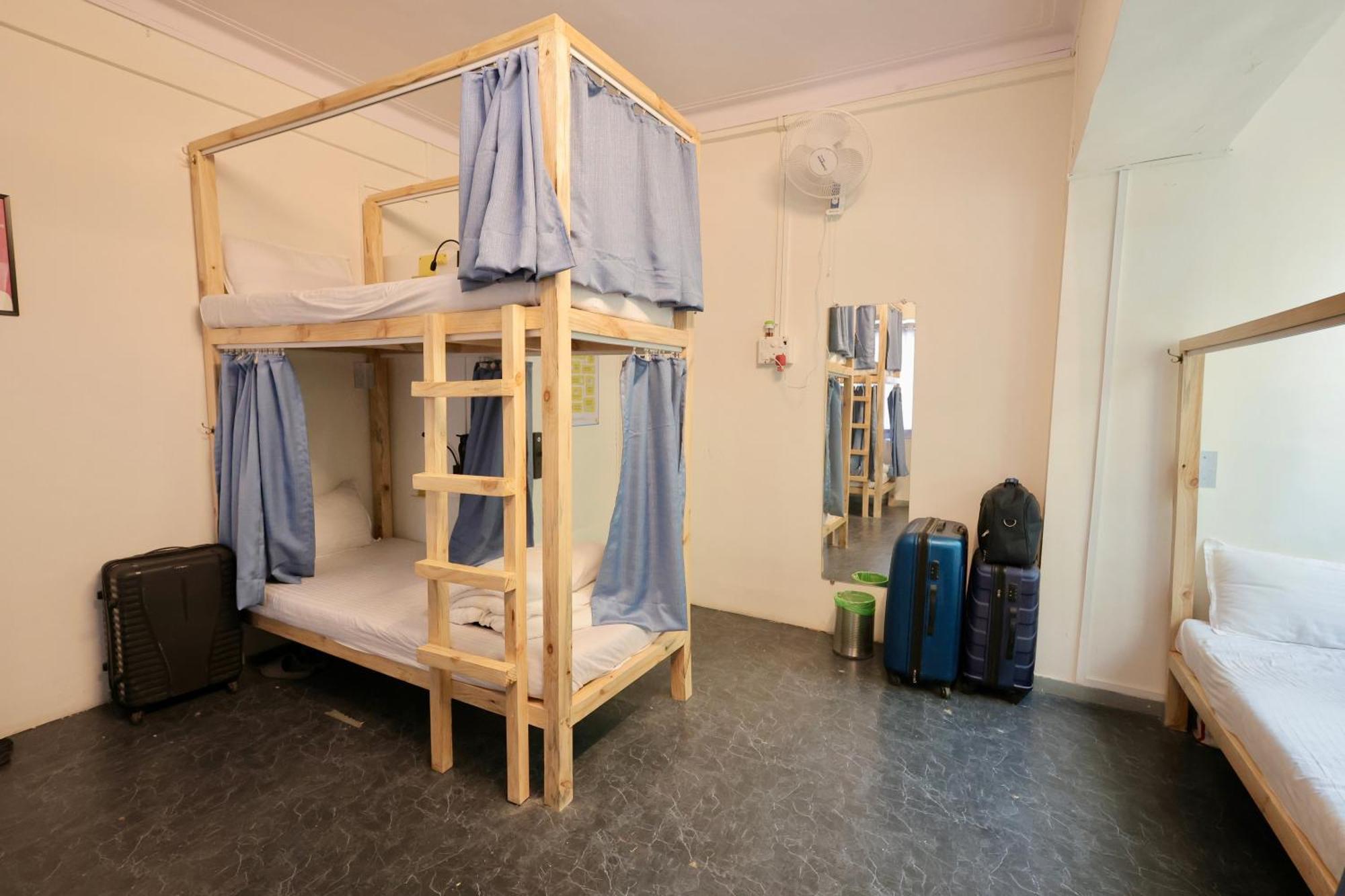 Locomo Mini - 9 Mins From Airport Mumbai