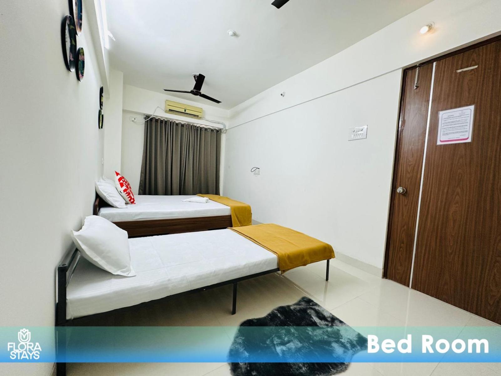 1br Service In Parel Apartment *
