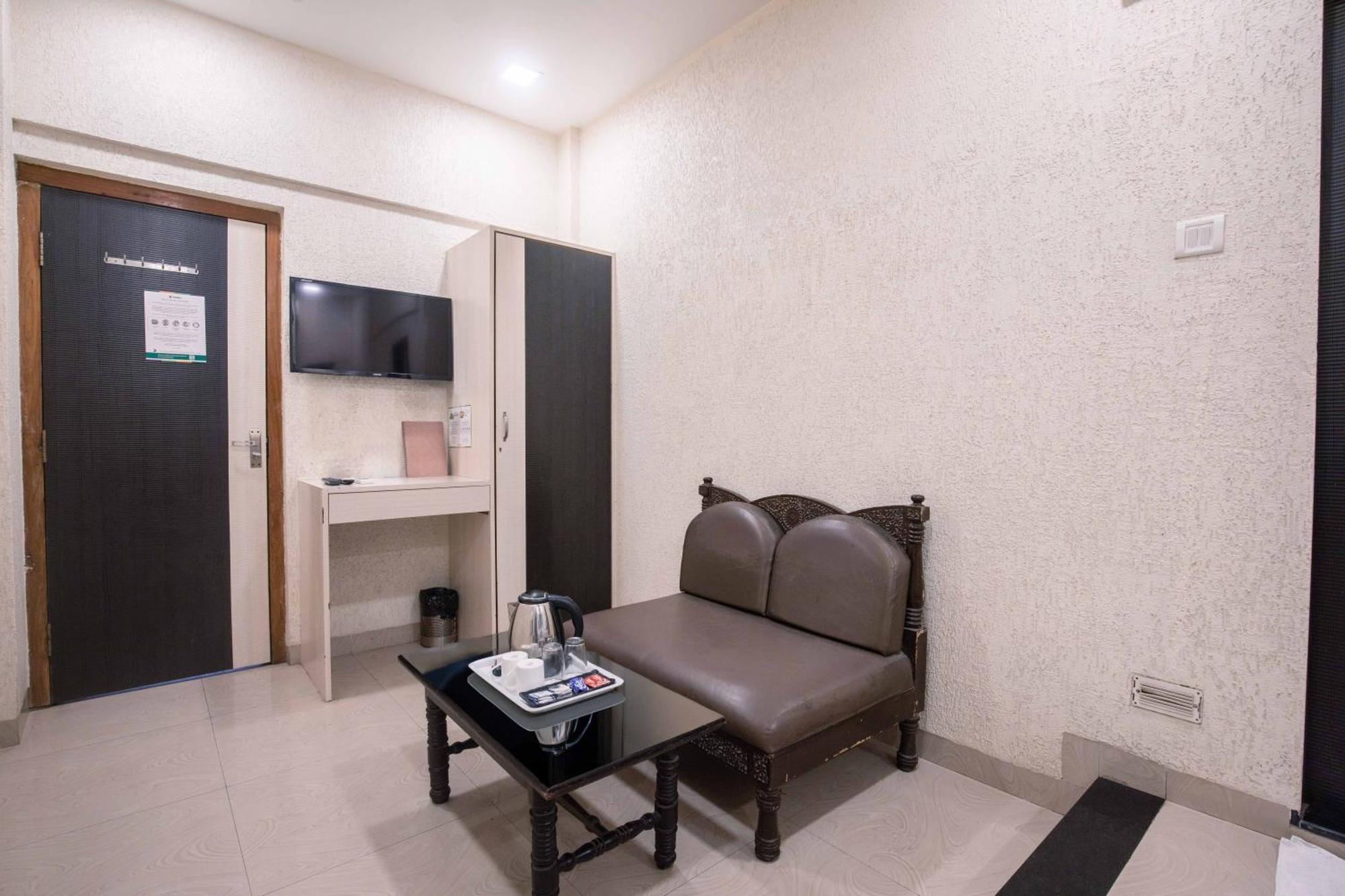 Hotel Treebo Hiramani Parel Lalbaug Mumbai