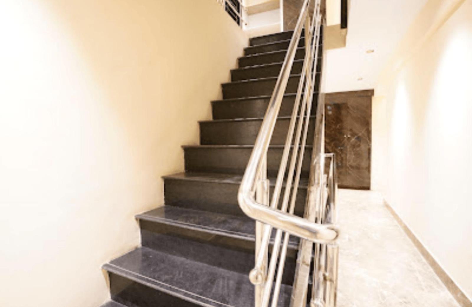 Hotel Crystal Goregaon West 4*