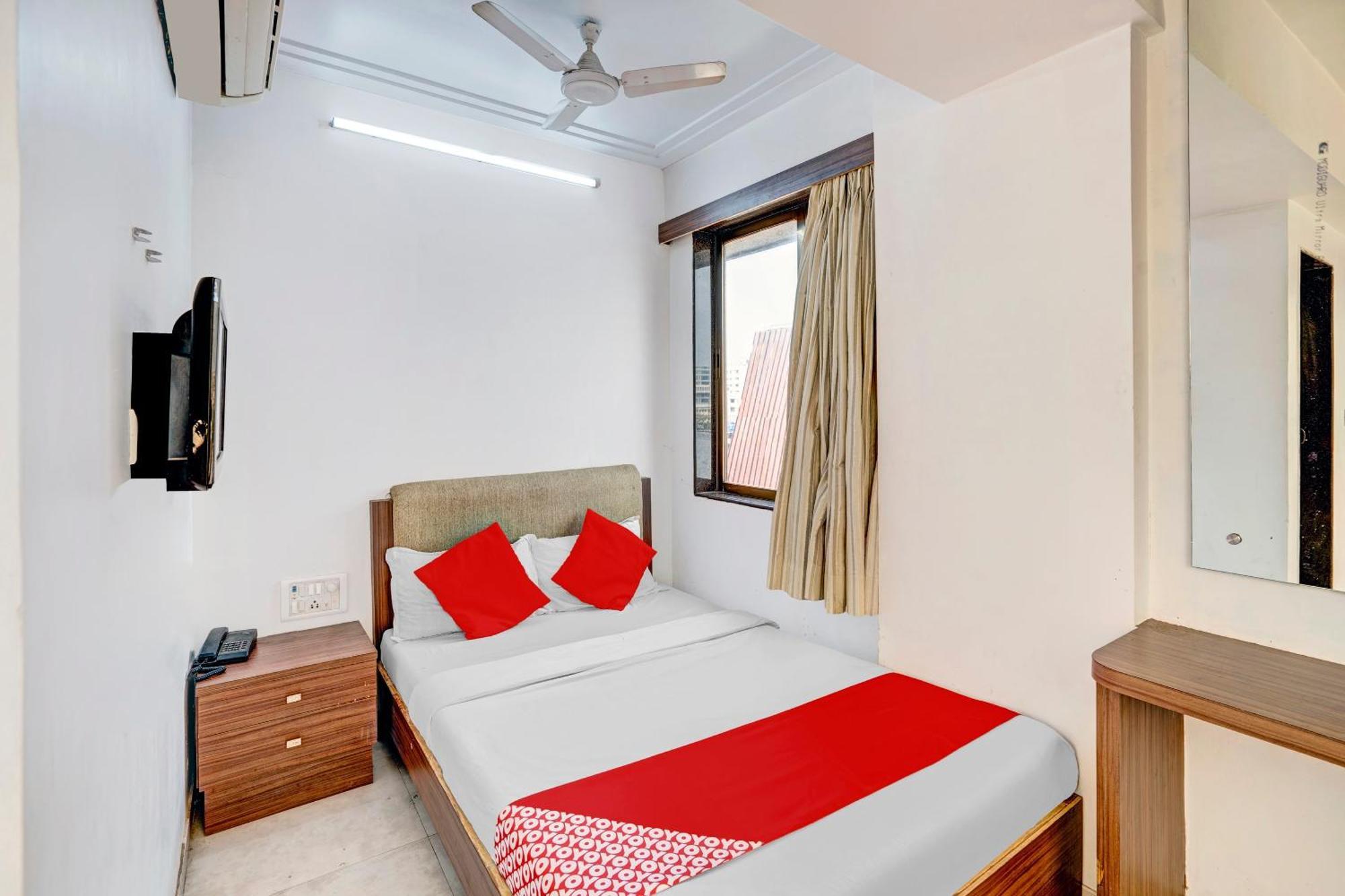 O Delight Near Andheri Railway Station 4*