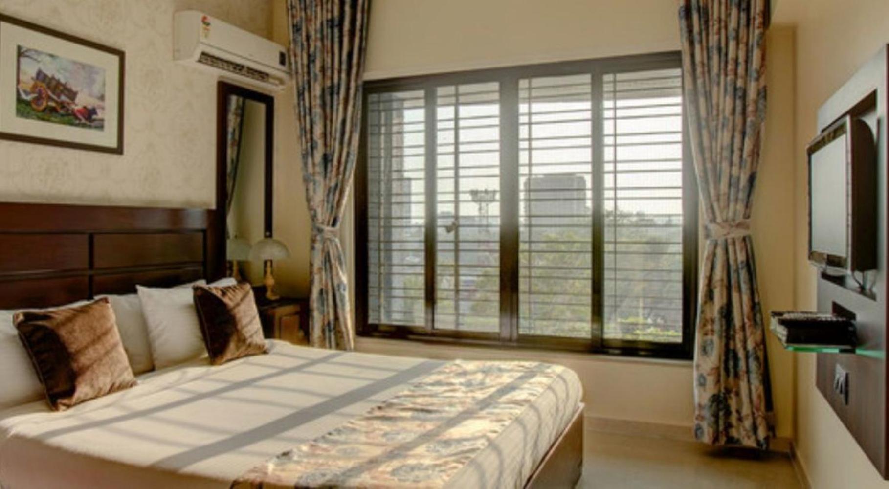 Hotel Lalco Residency