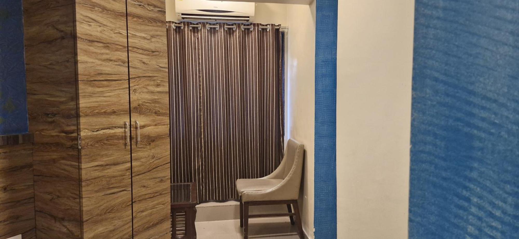 Hotel Crystal Park Near Nesco Exhibition Center Mumbai