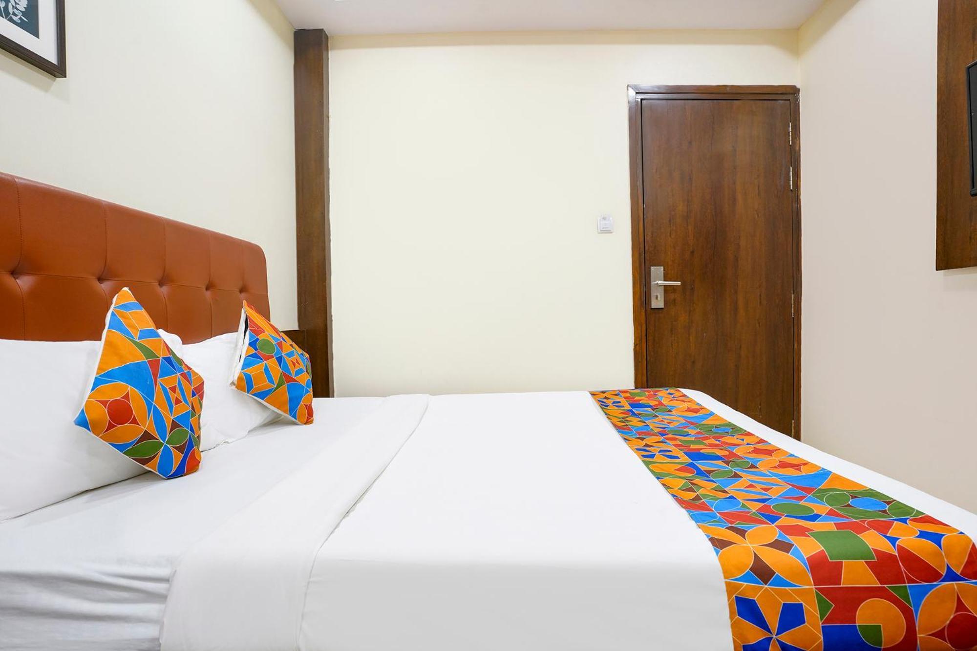 Fabhotel Airport Retreat Hotel