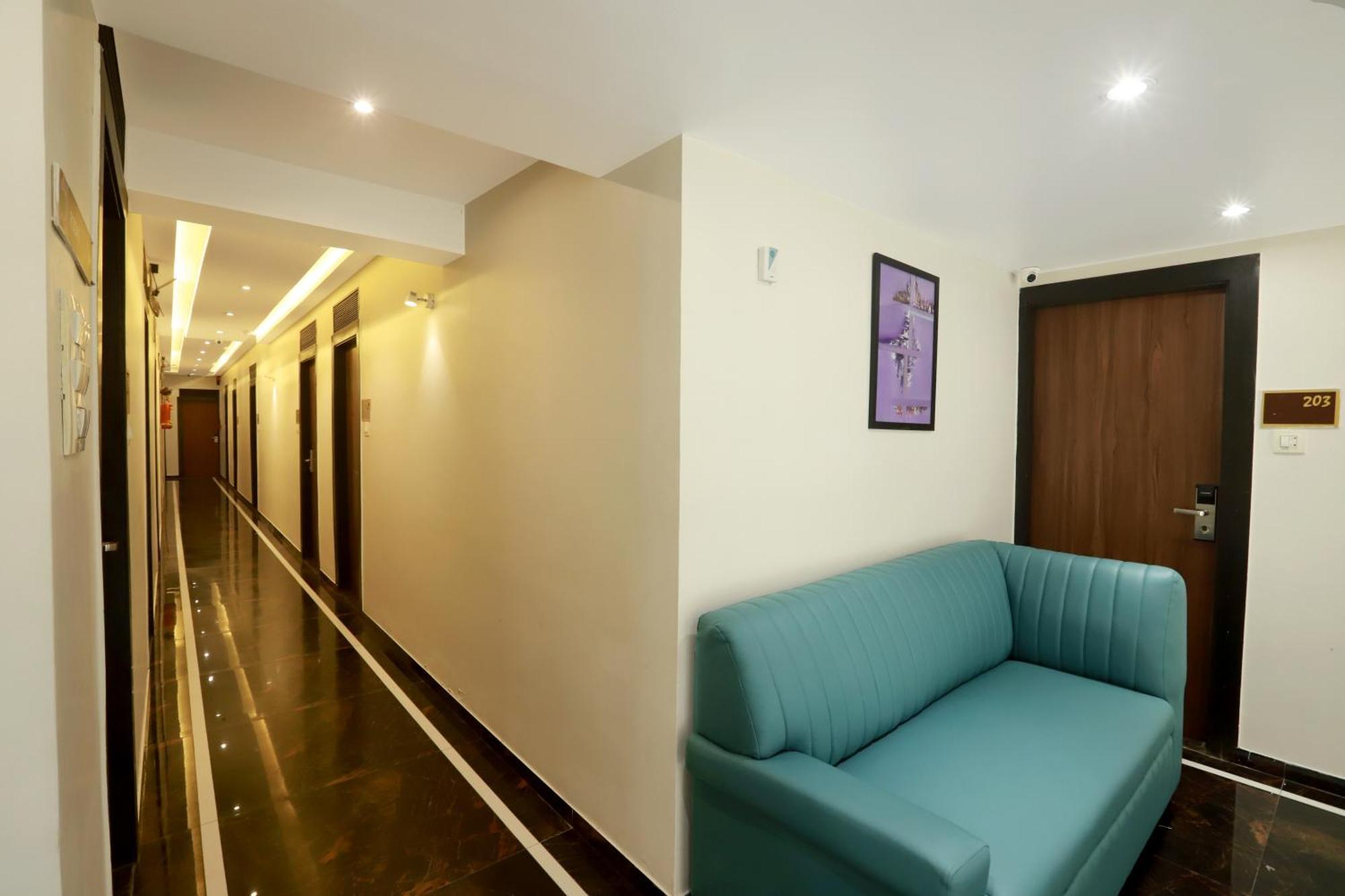 Atlas Plaza 3* Mumbai