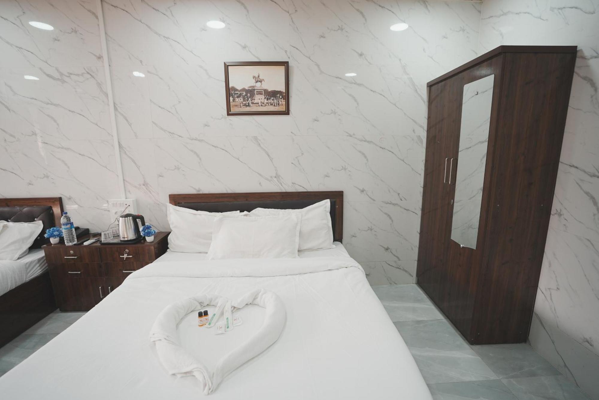 Hotel Jupiter Residency 3*