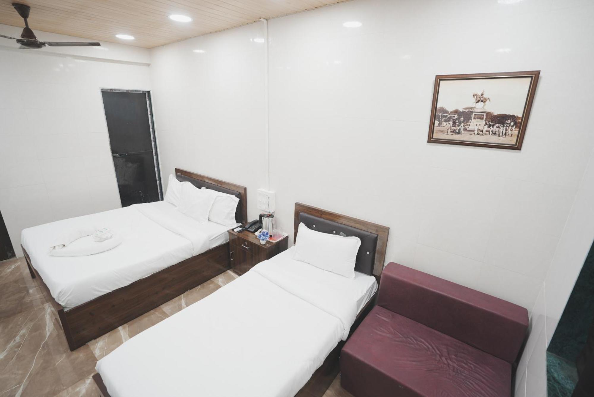 Hotel Jupiter Residency