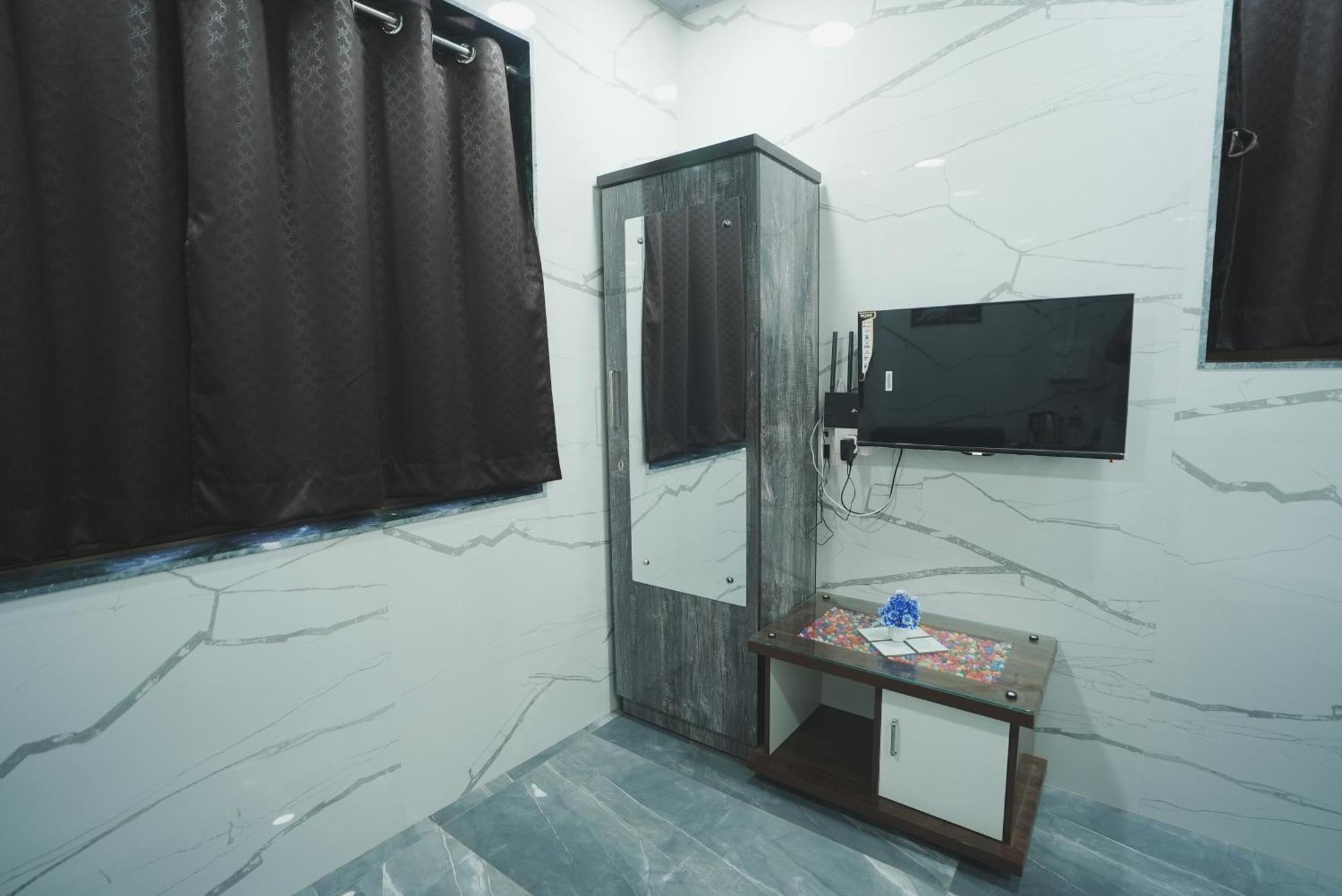 Jupiter Residency Hotel 3*