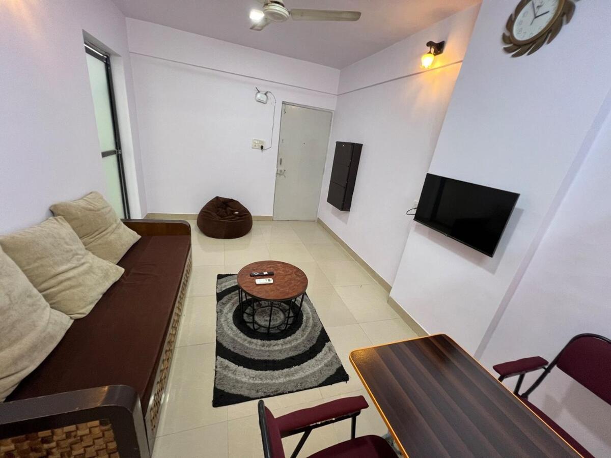 In Andheri West -007 Apartment Mumbai