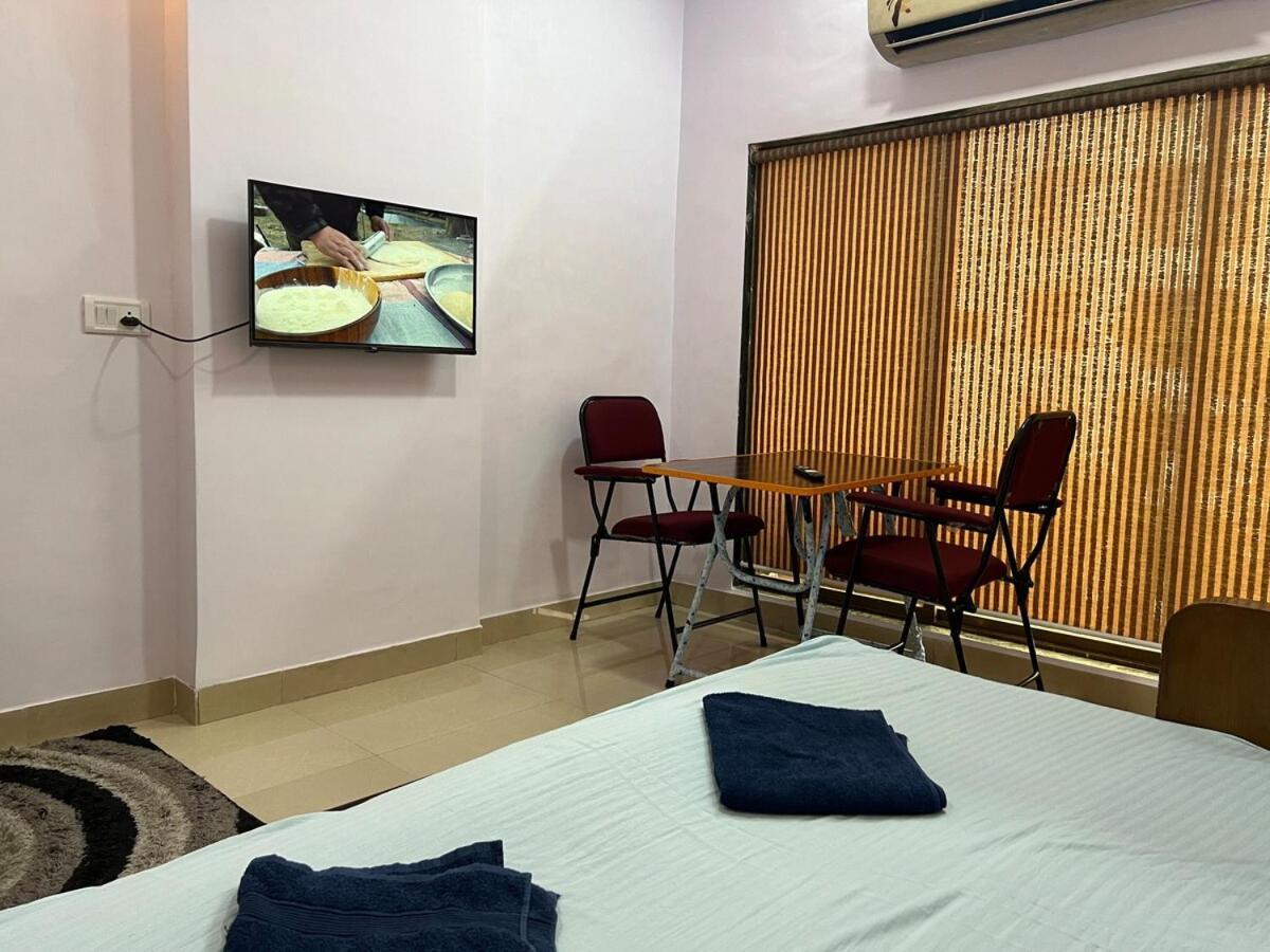 Apartment In Andheri West -007 Mumbai