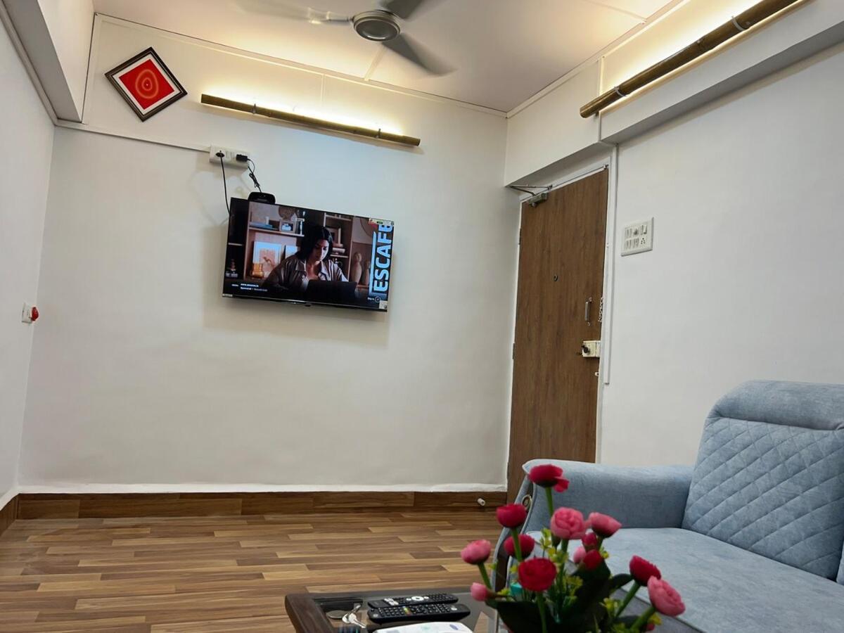 1bhk Flat In Juhu Apartment