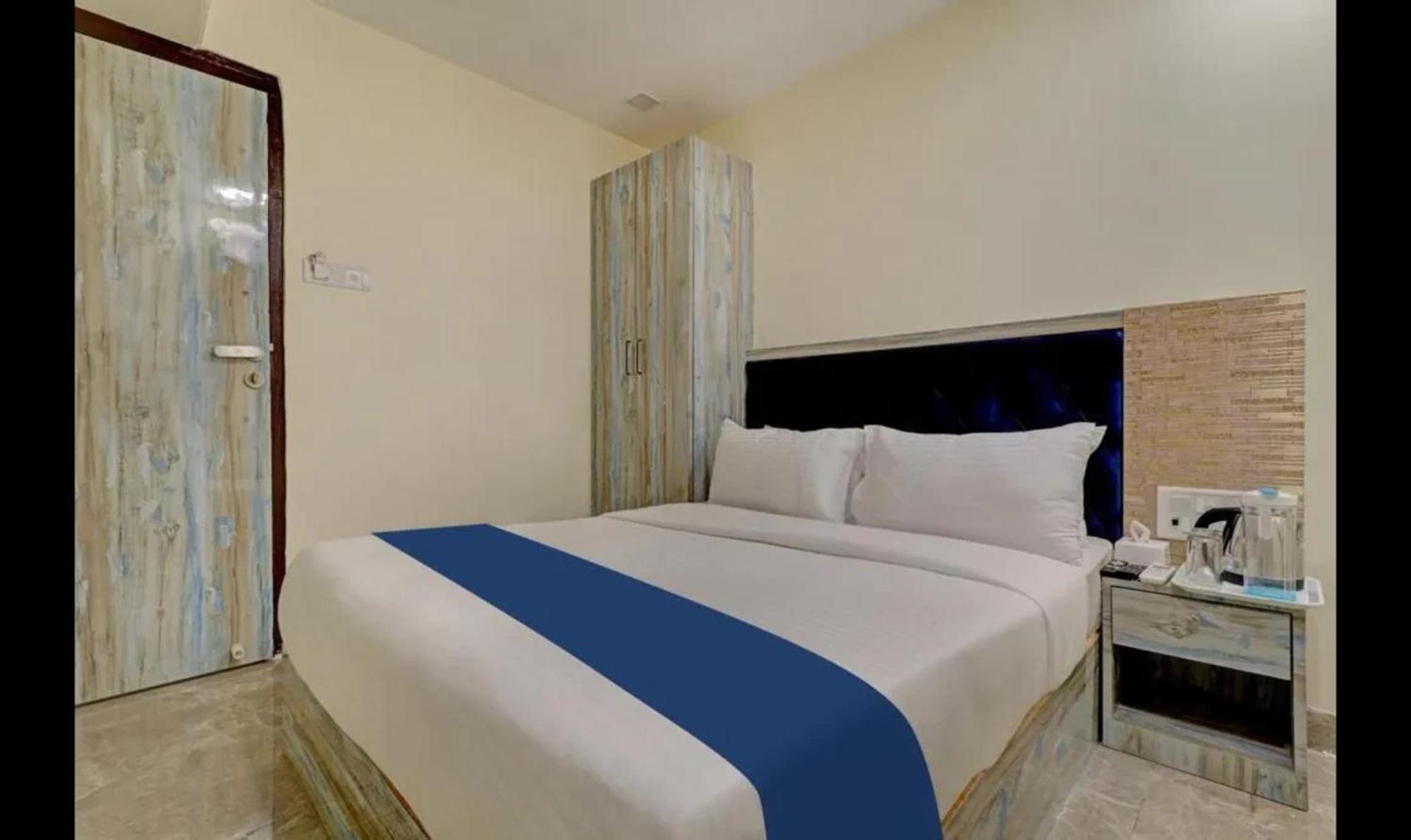 Fabexpress Occazia Paradise Hotel