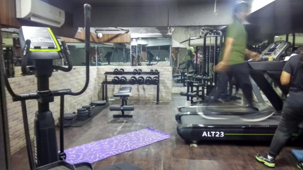 Spacious And Serene Fully Furnished 2 Bhk * Mumbai