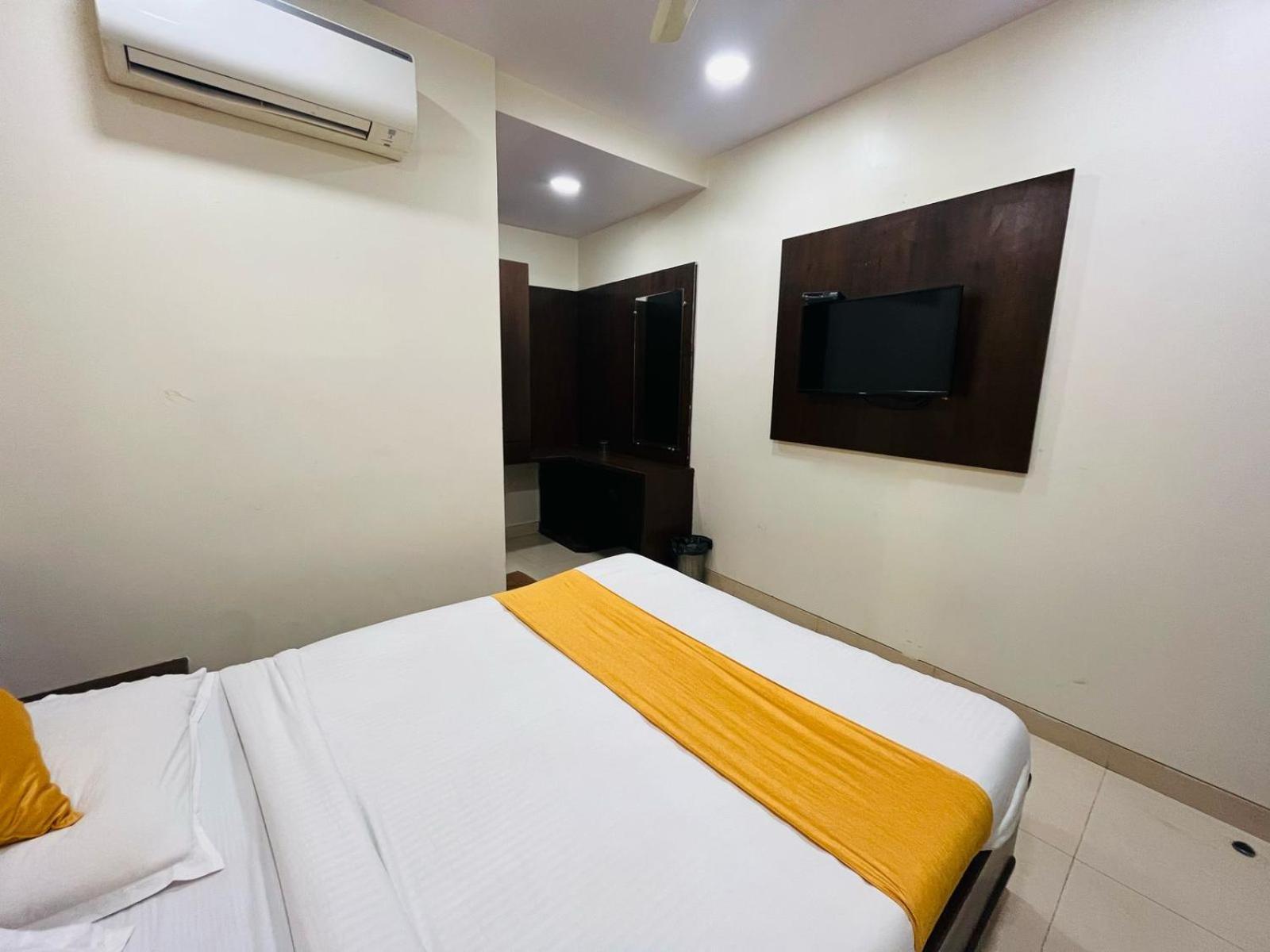 Hotel Airport Retreat *