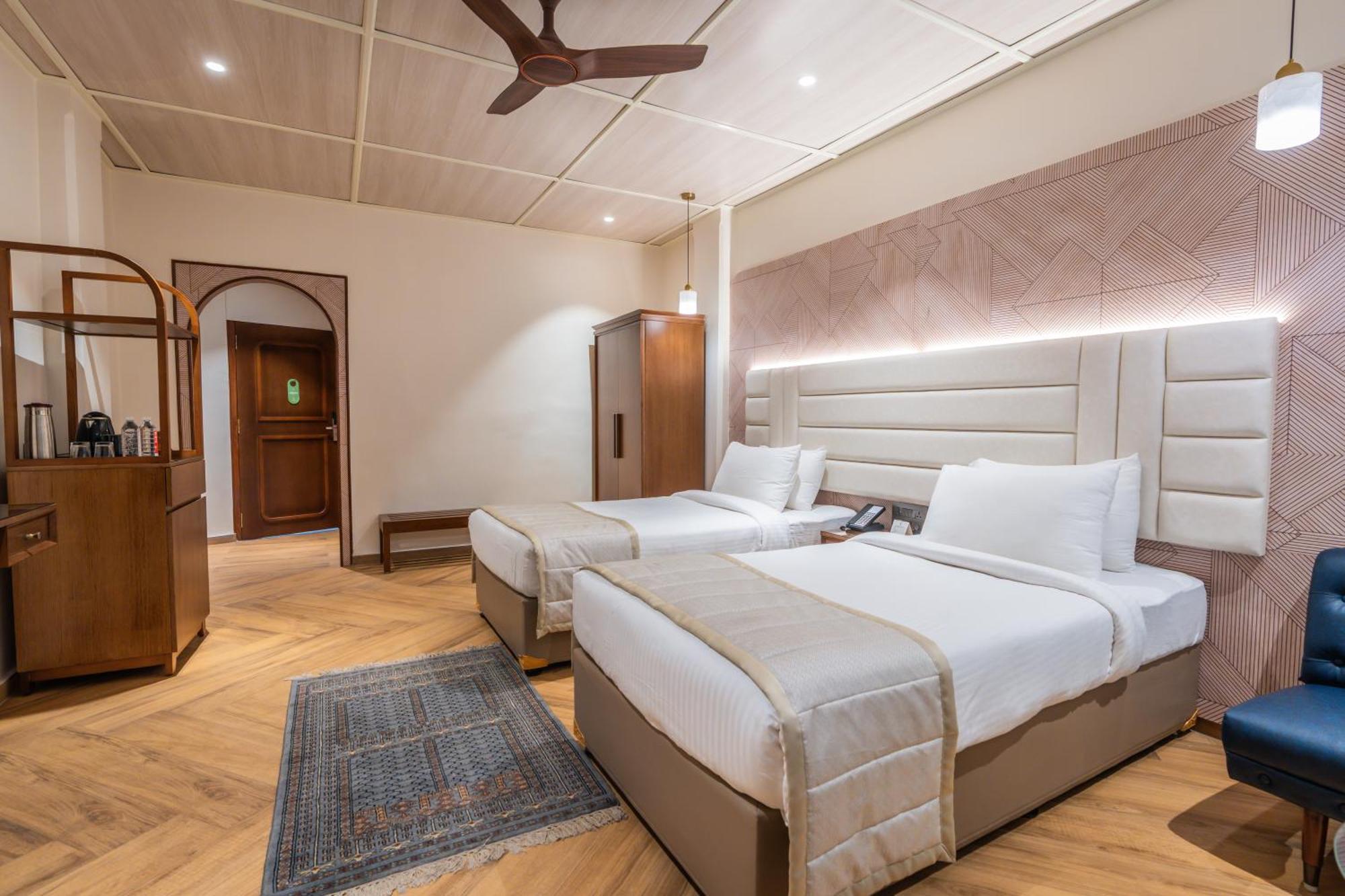 Grand - Ballard Estate, Hotel 3*