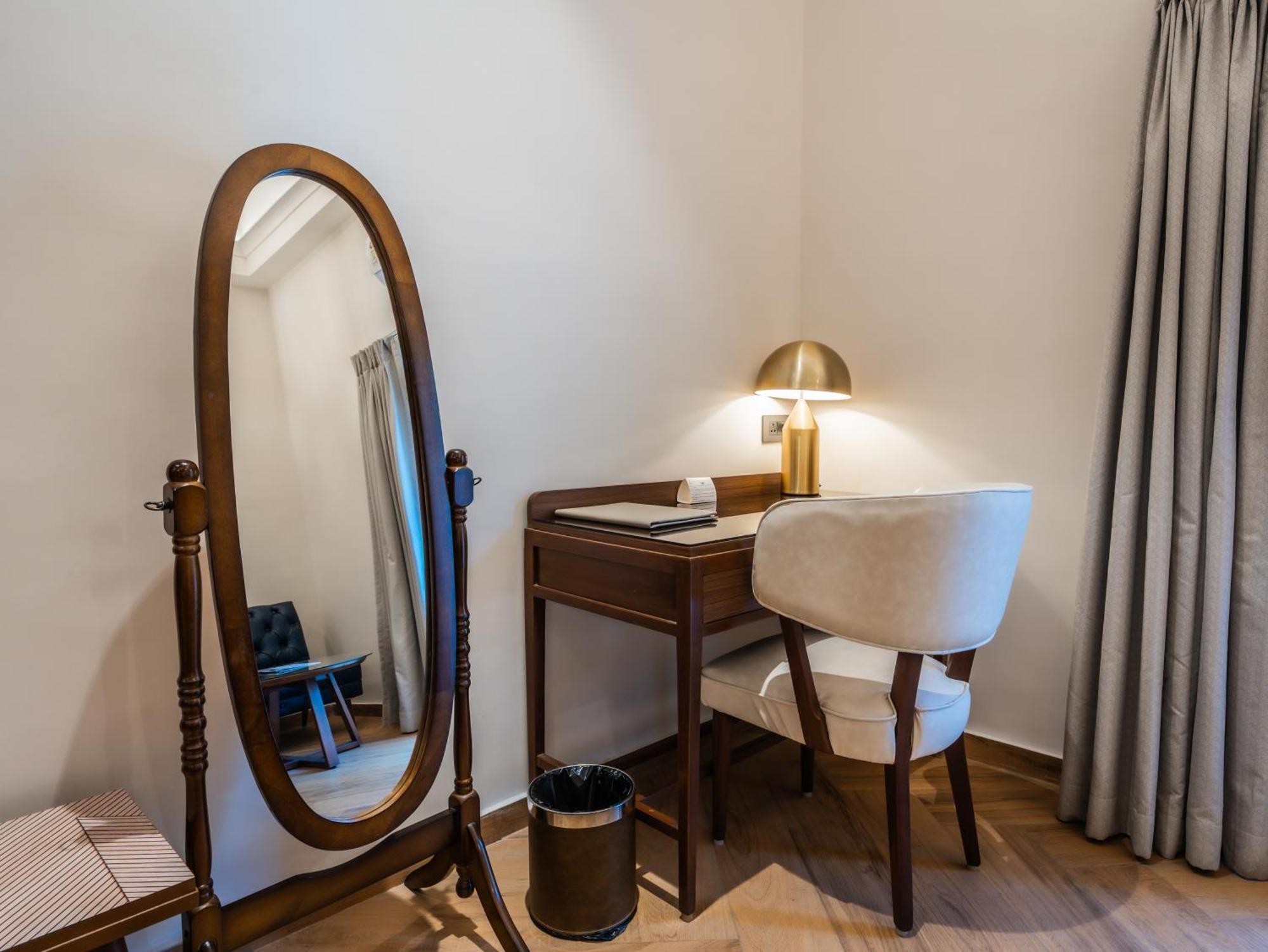 Grand - Ballard Estate, 3* Mumbai