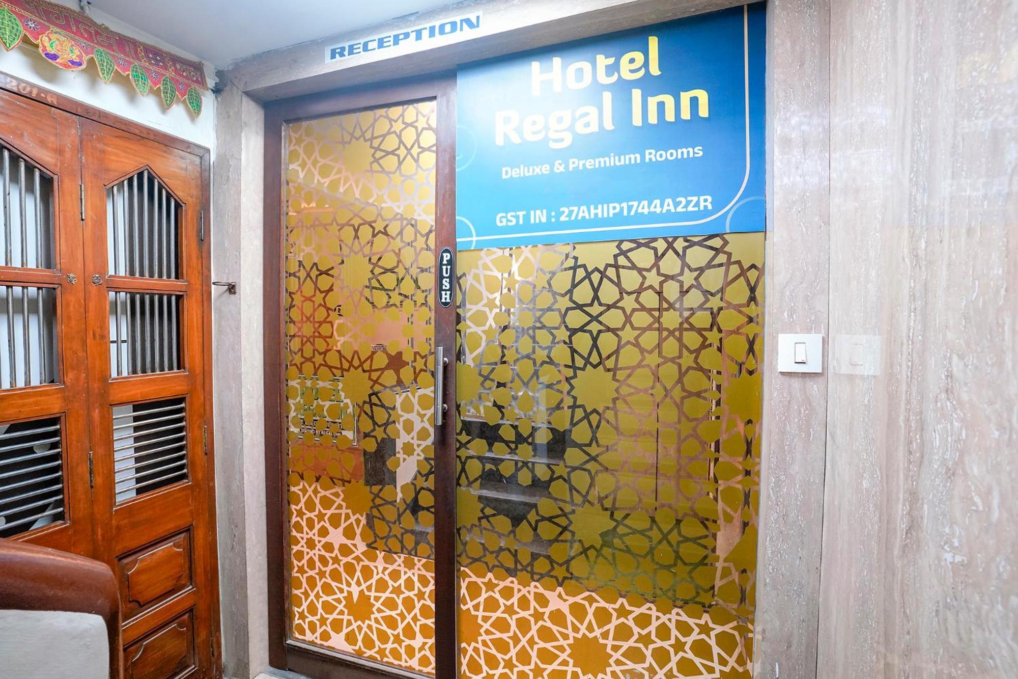 Hotel Fabhotel Regal Mumbai