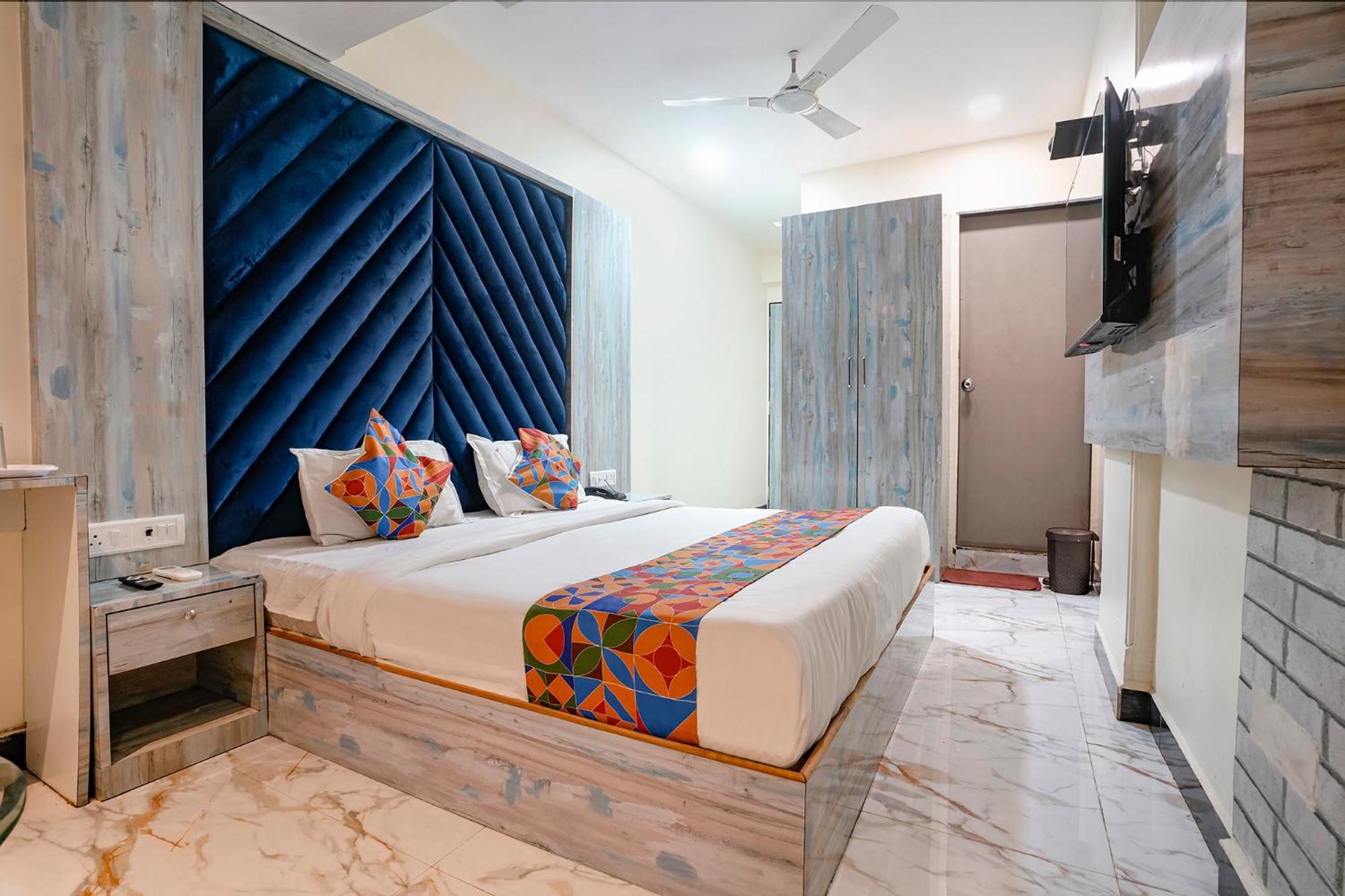 Hotel Fabexpress Occazia Paradise 3*