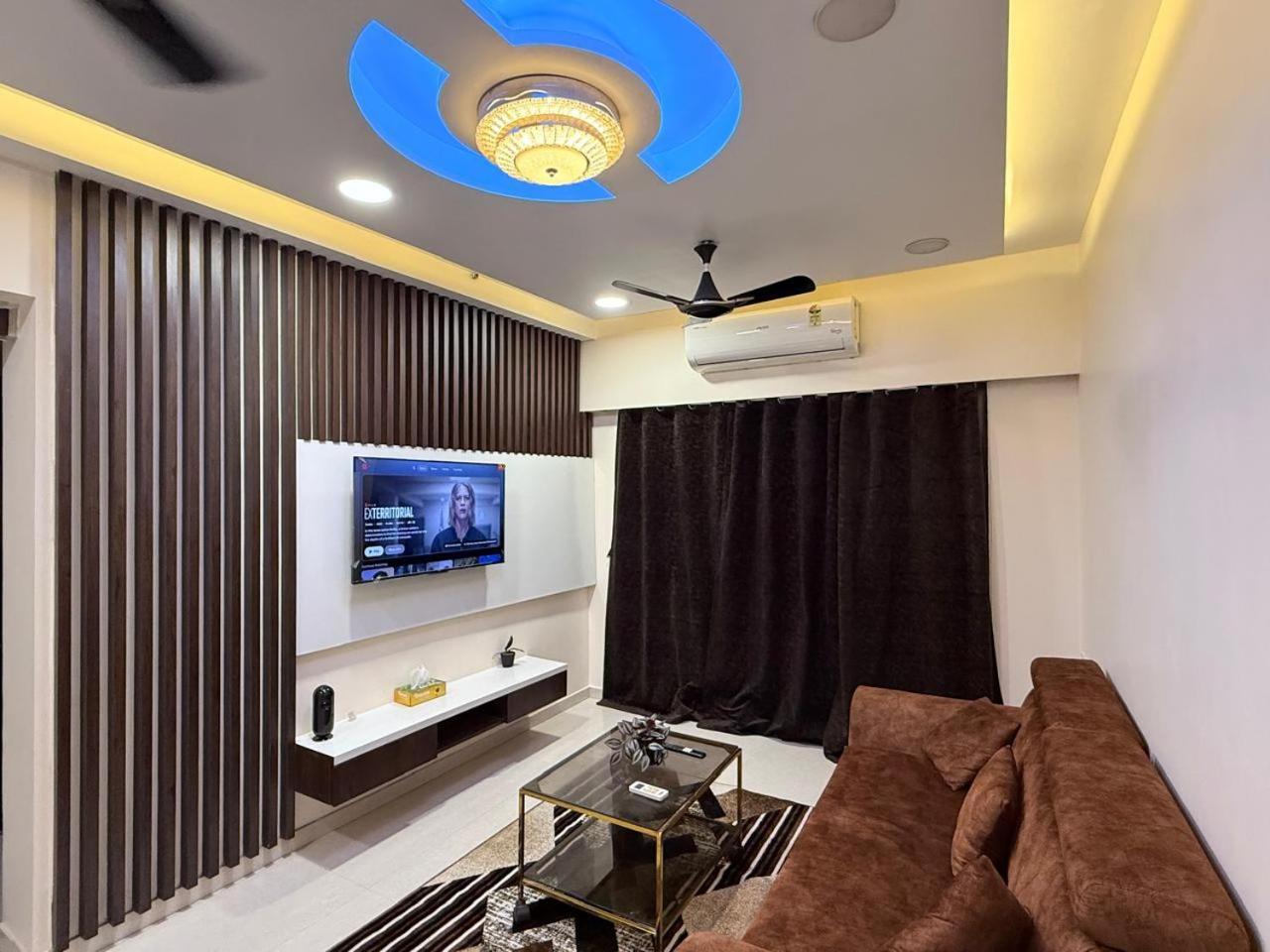 1bhk In Goregaon West Apartment *