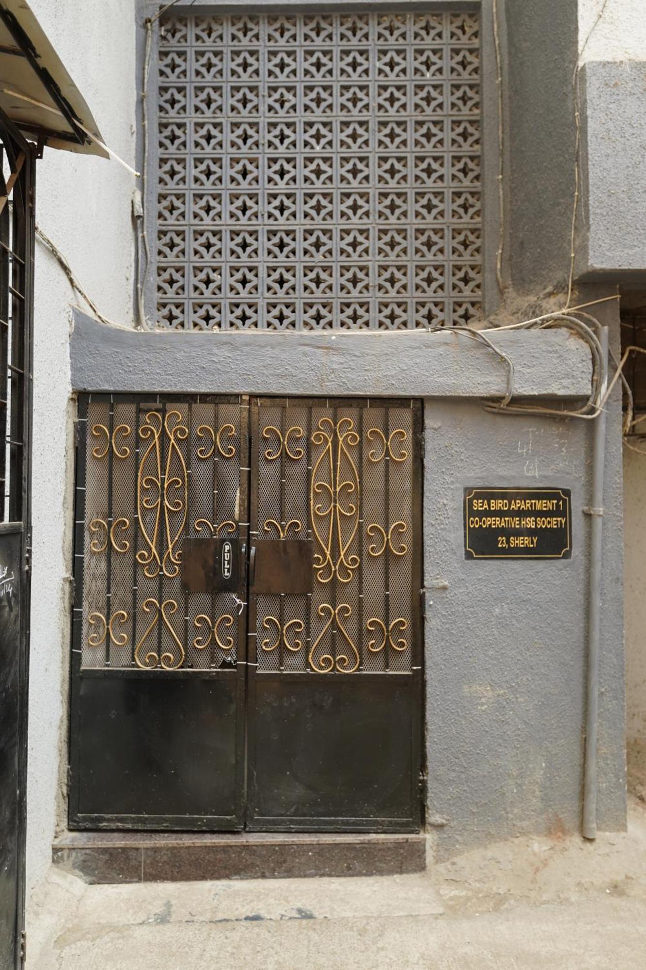 Amara 1bhk Bandra W By The Company Apartment