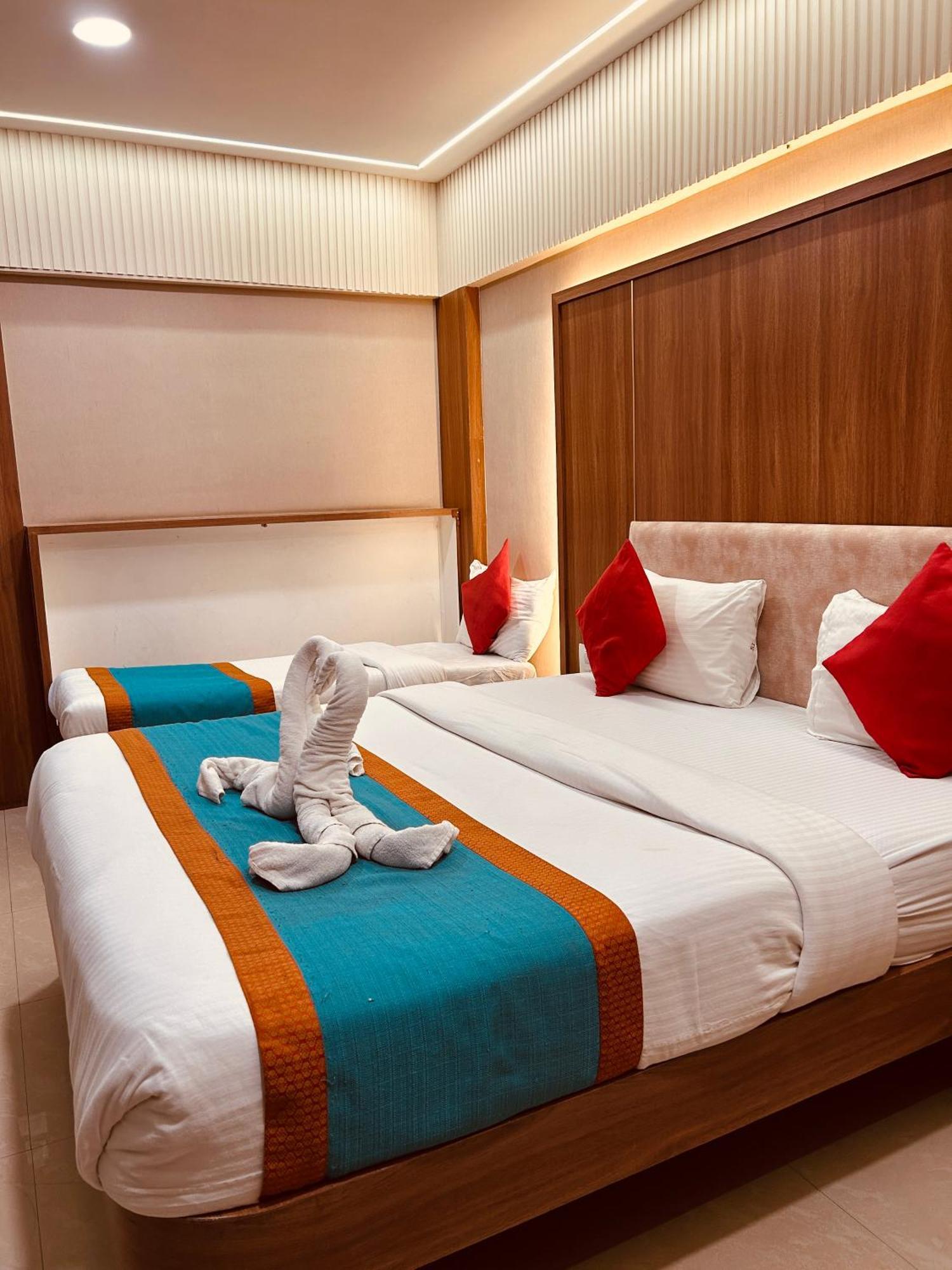 Hotel Sahar International 3*