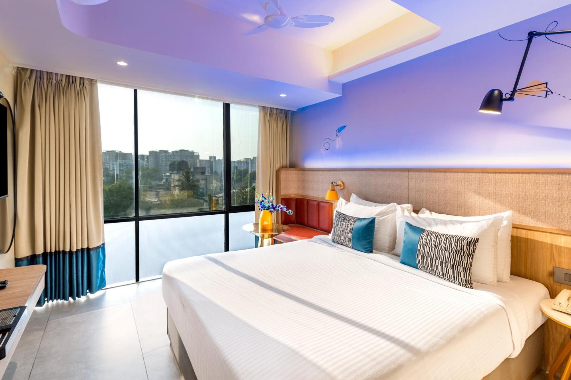 Indie International Airport Hotel 4*