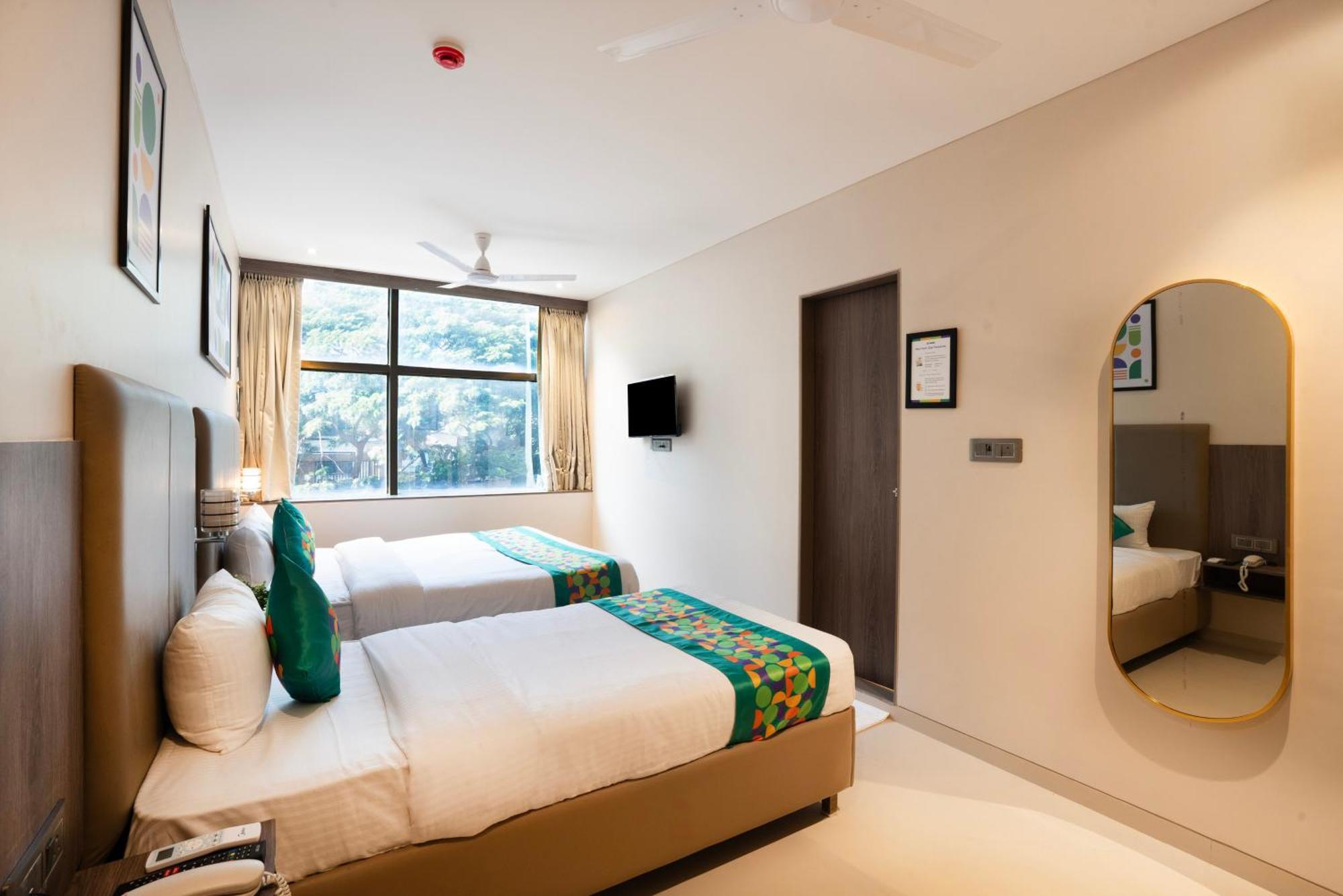 Treebo Vro Boutique Hotel Mumbai