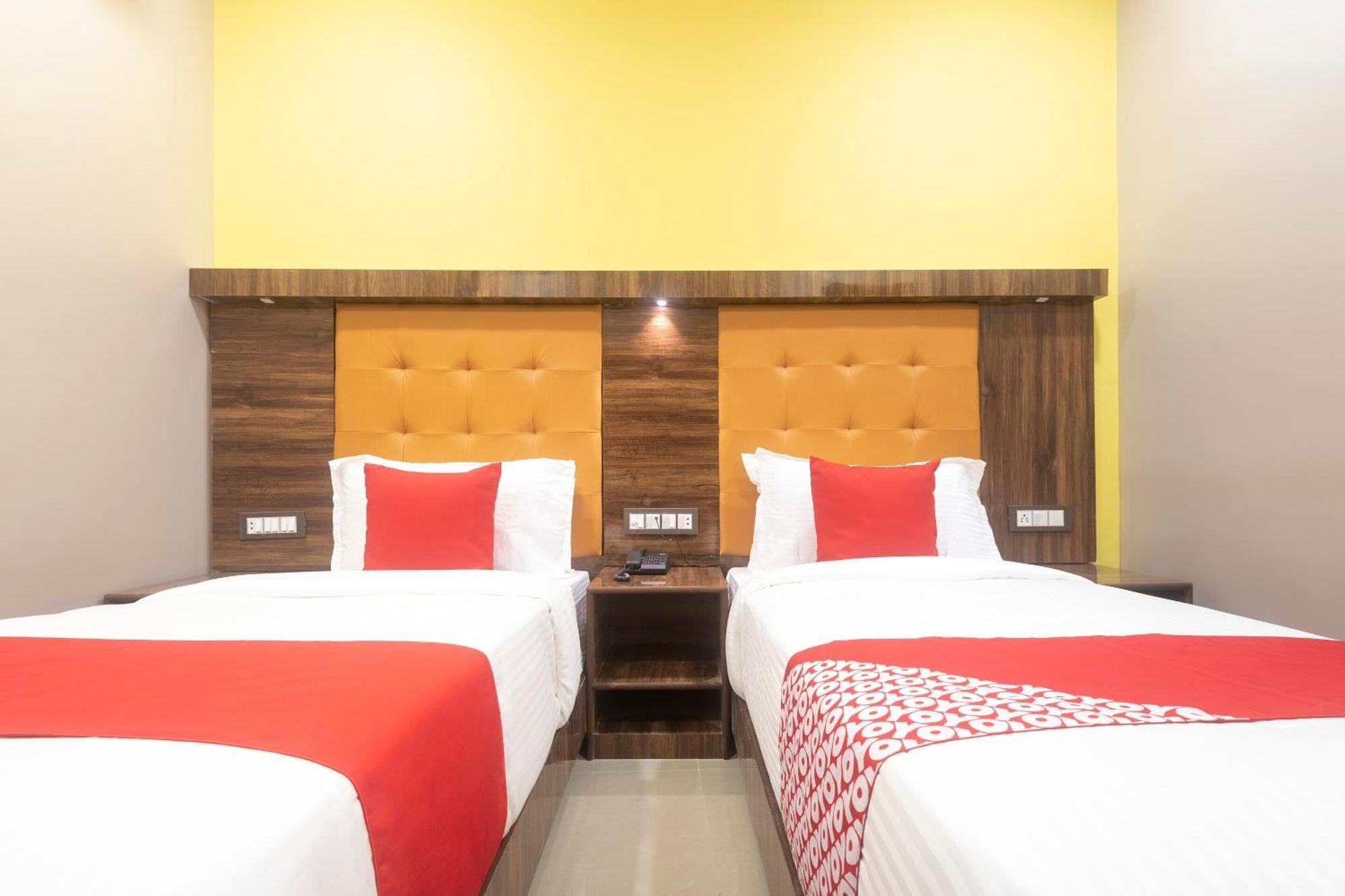Blue Executive Near Chhatrapati Shivaji International Airport Mumbai