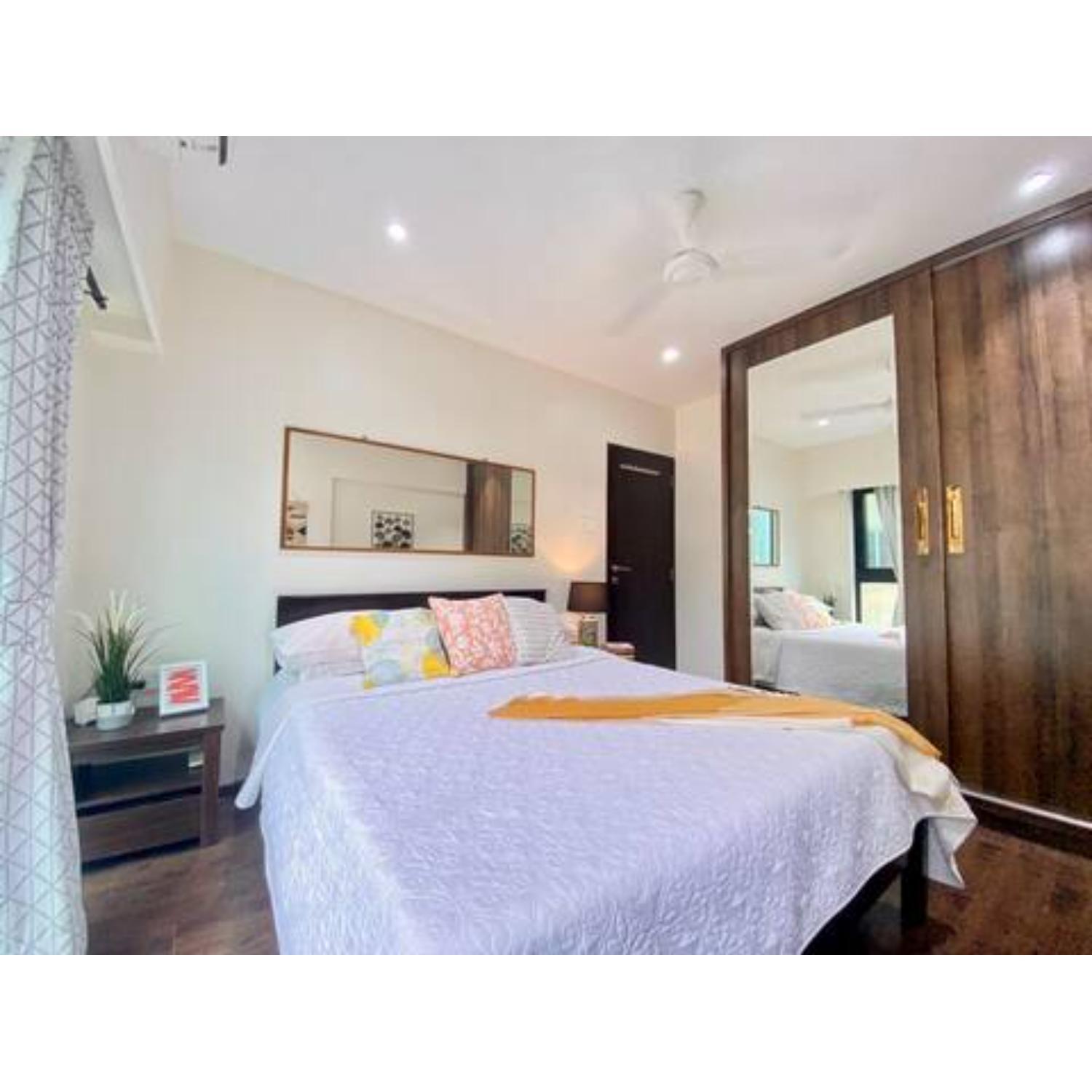 Apartment Kakad Classic 360, 16th Rd, Pali Village, Khar West By Connekt Homes Mumbai