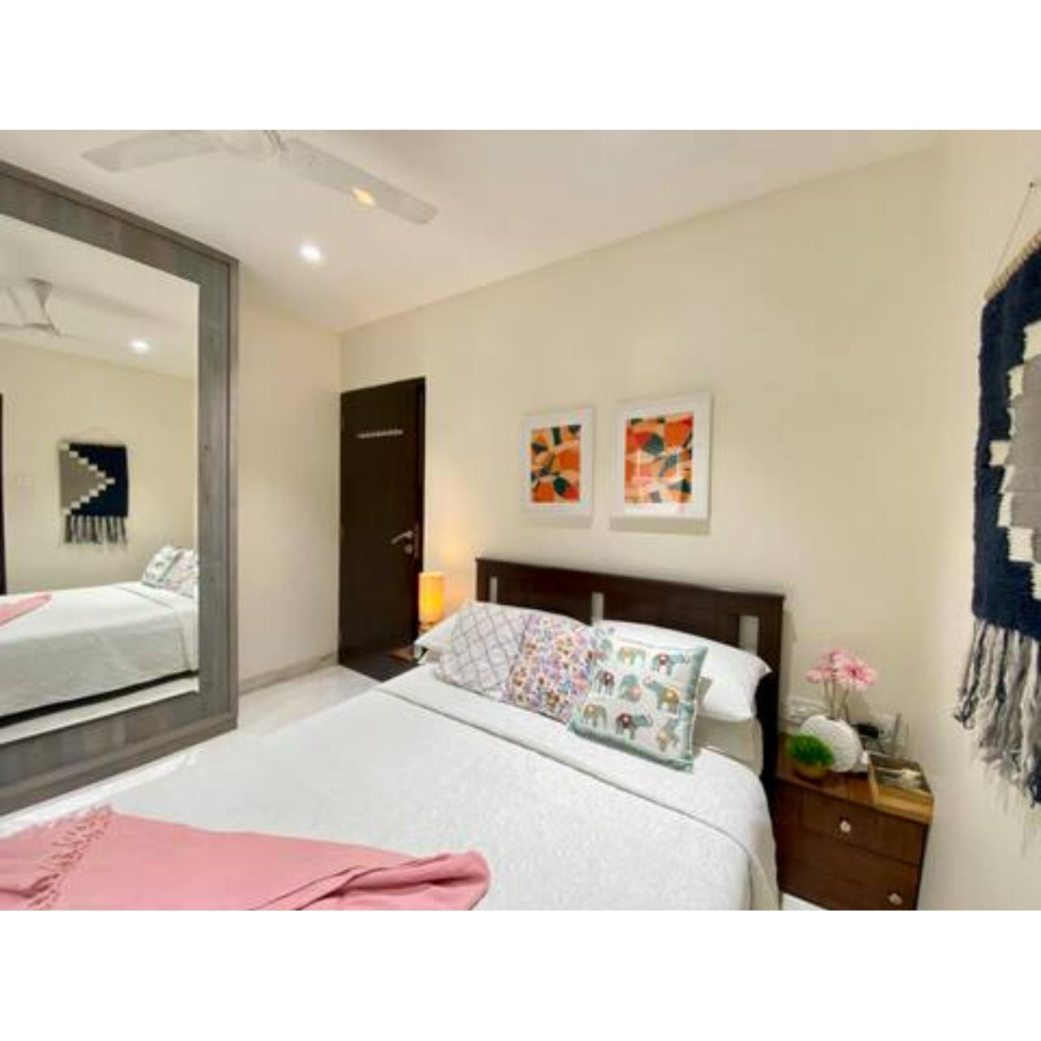 Apartment Kakad Classic 360, 16th Rd, Pali Village, Khar West By Connekt Homes *