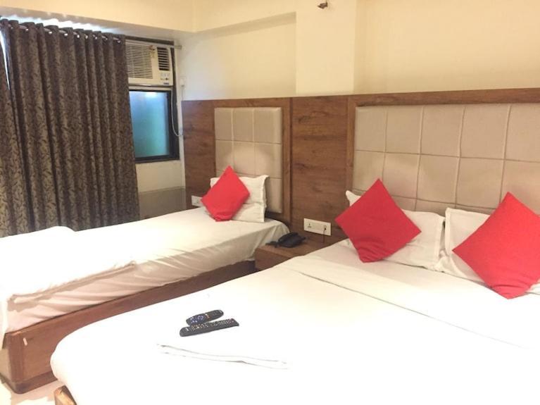 Rr Inn-international Airport Hotel 3*