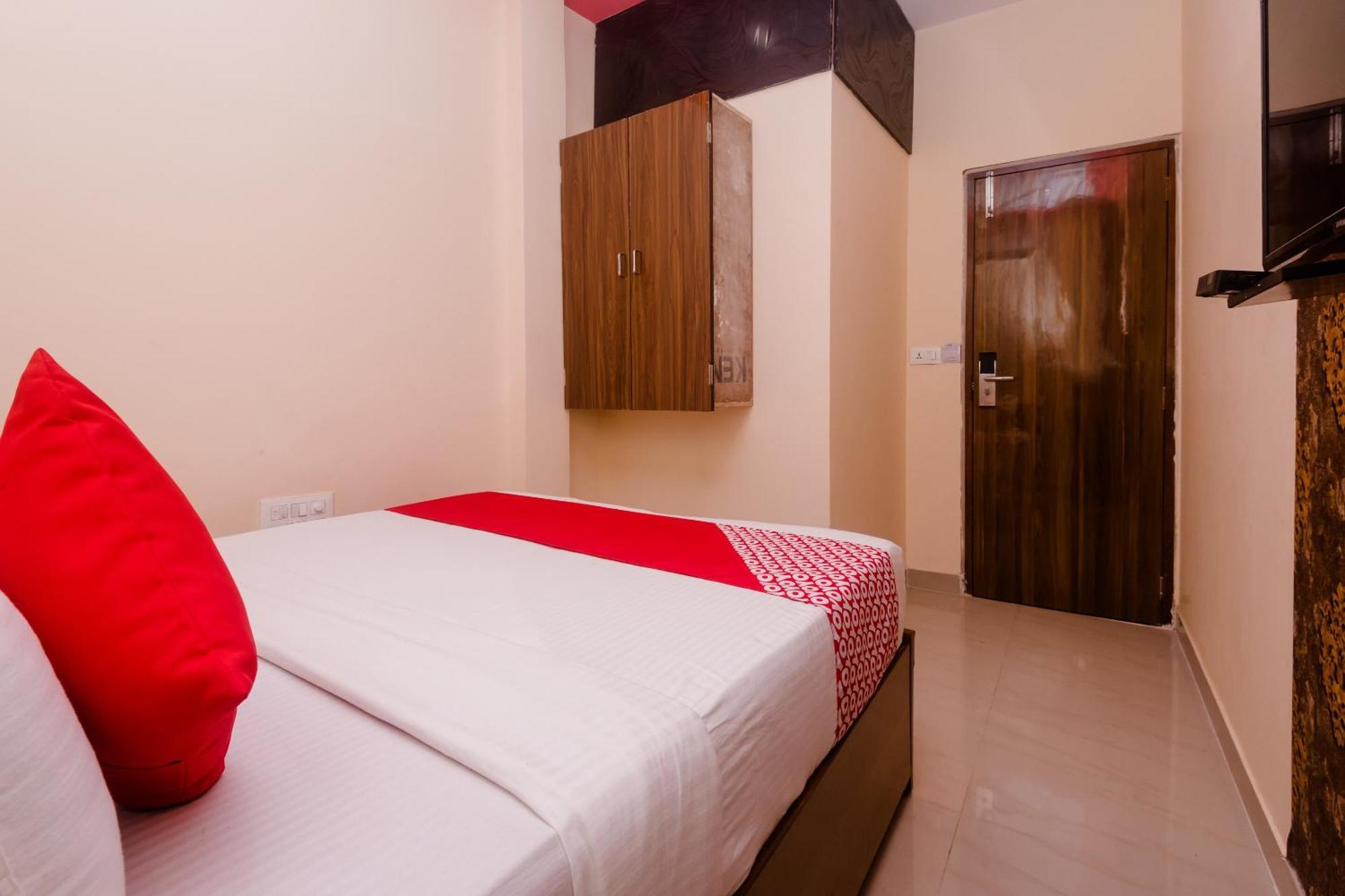 O Aadya International 3*