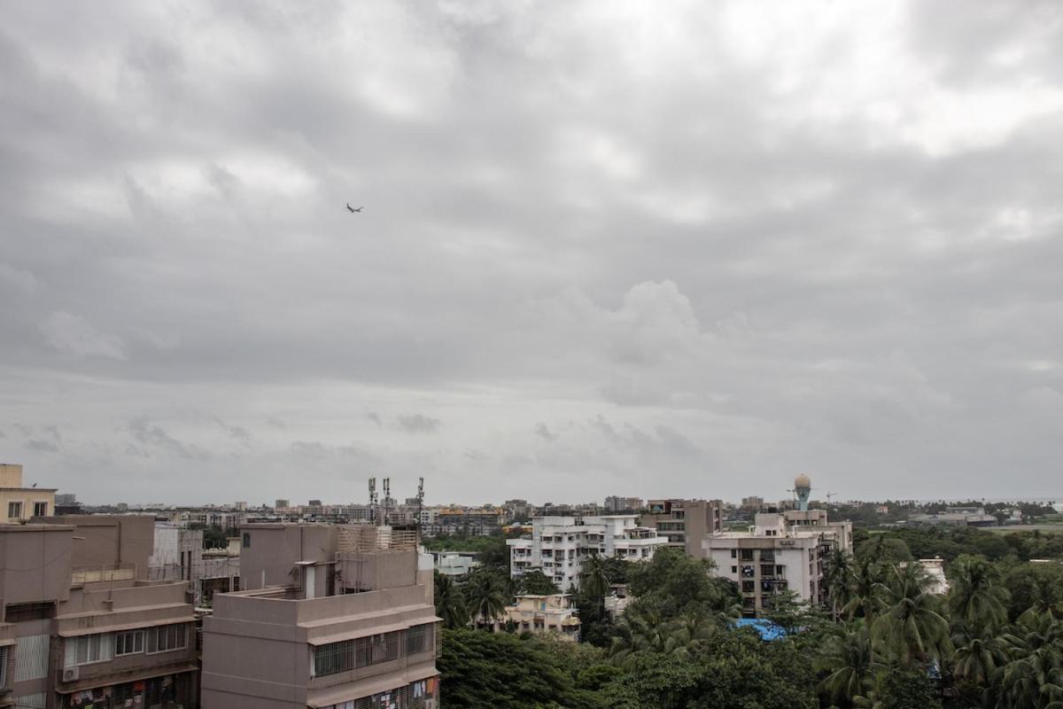 Apartment Aura - Entire In Parle