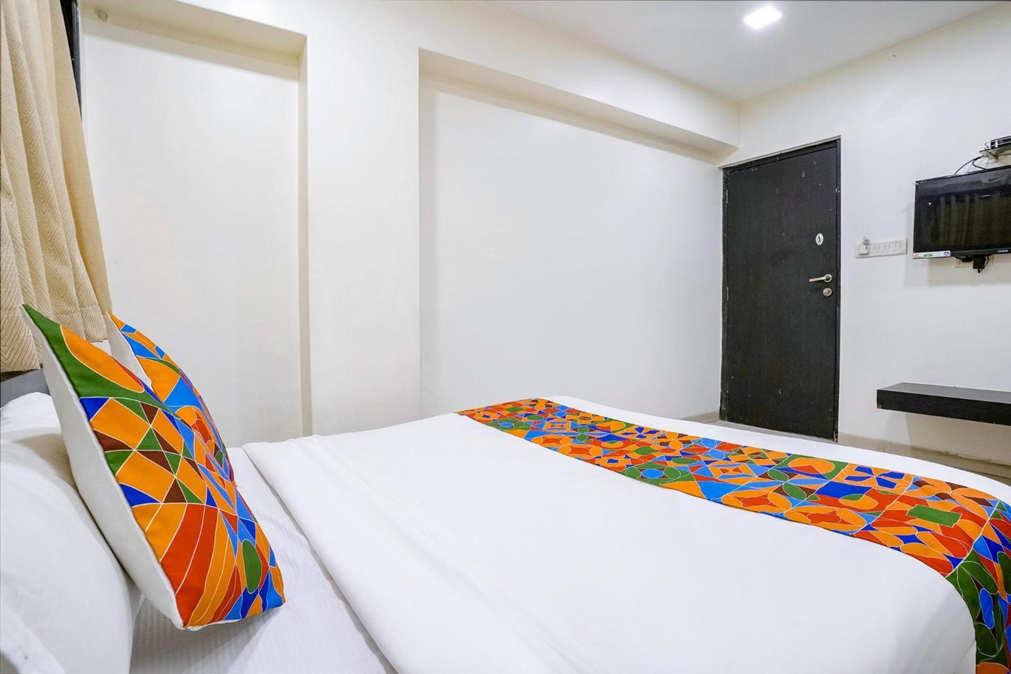 Fabhotel Kamran Residency Hotel