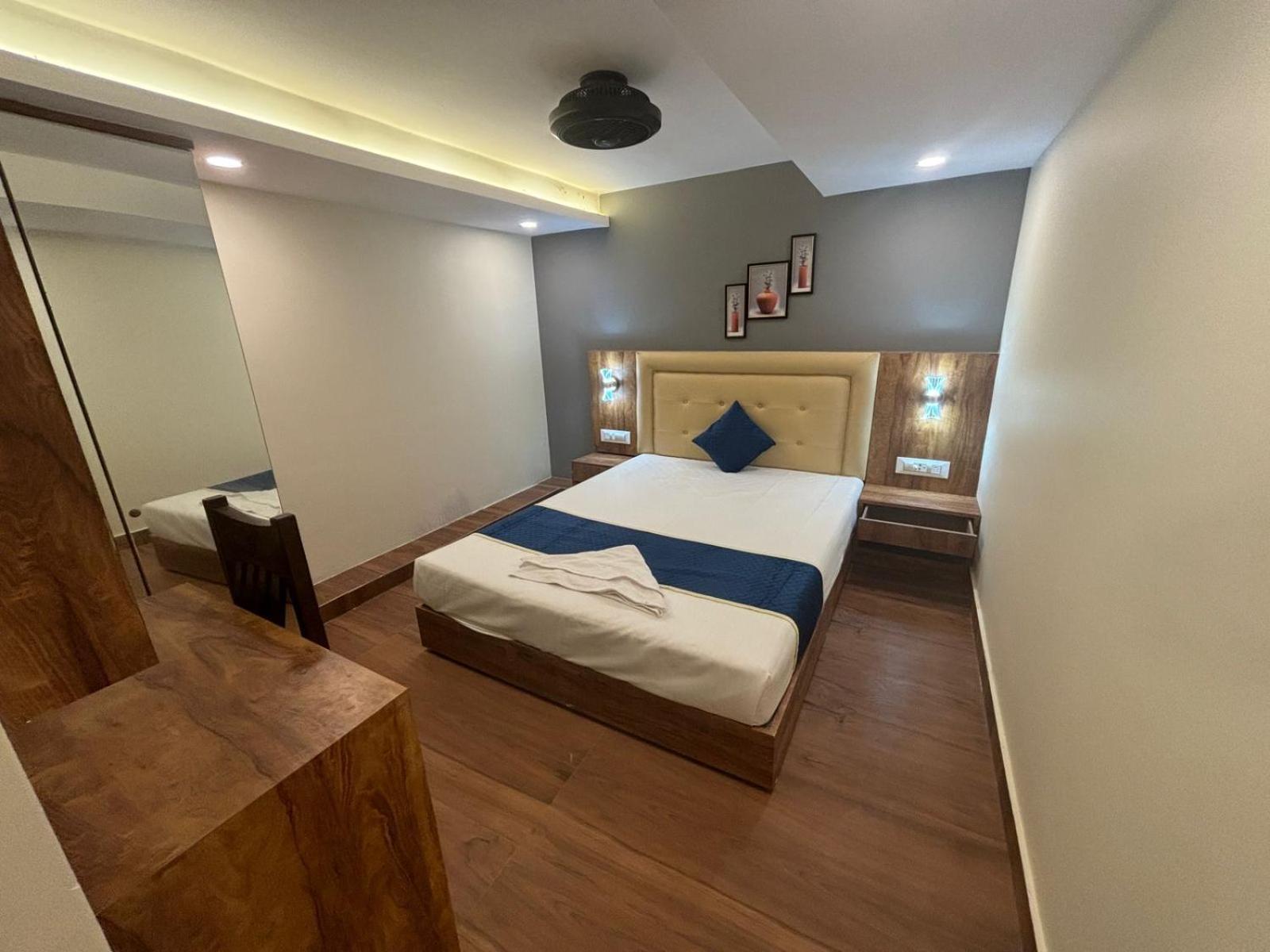 Z-a-r-a Park Goregaon West Hotel Mumbai