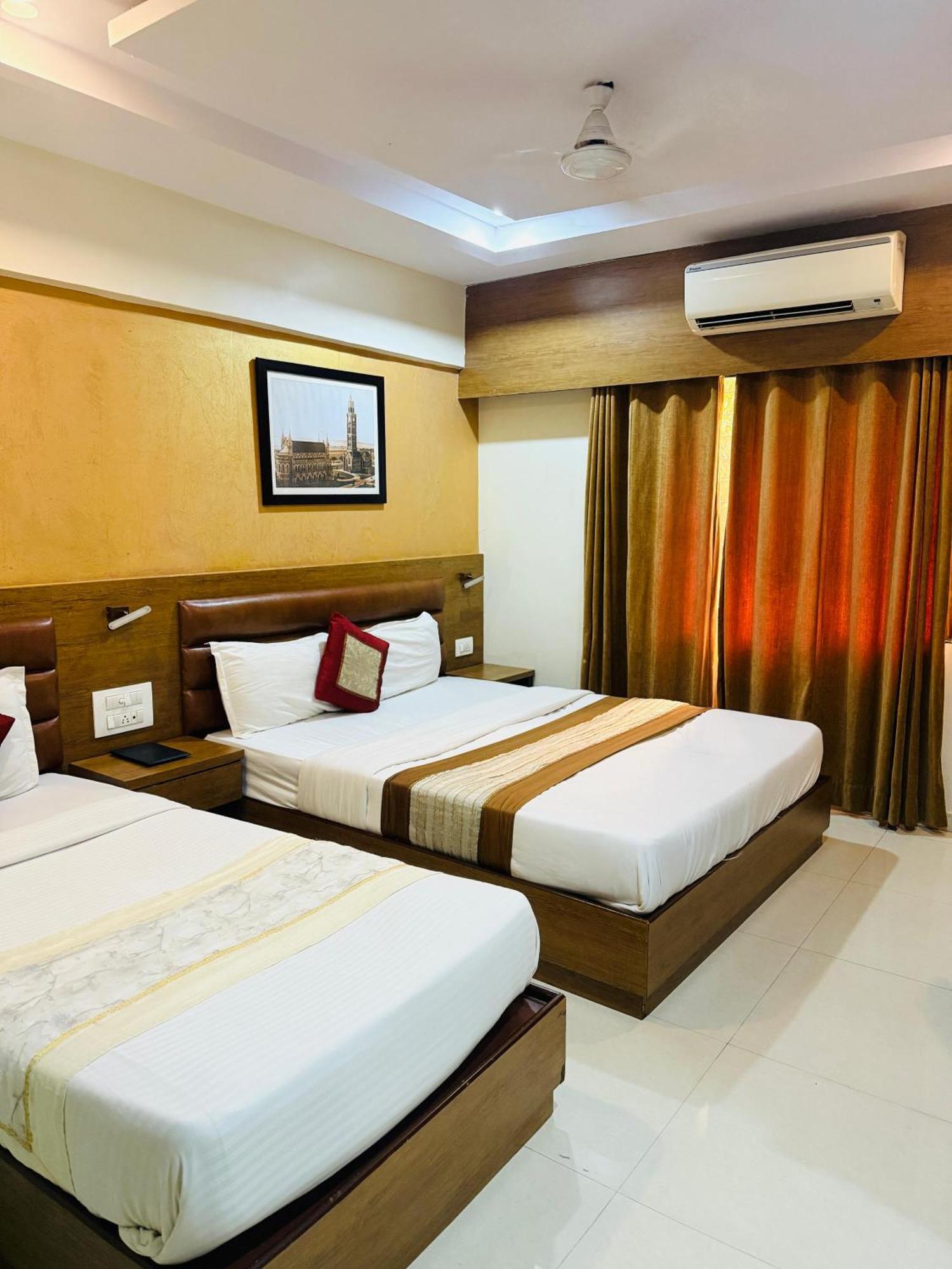 Crystal Luxury Inn- Bandra Hotel Mumbai