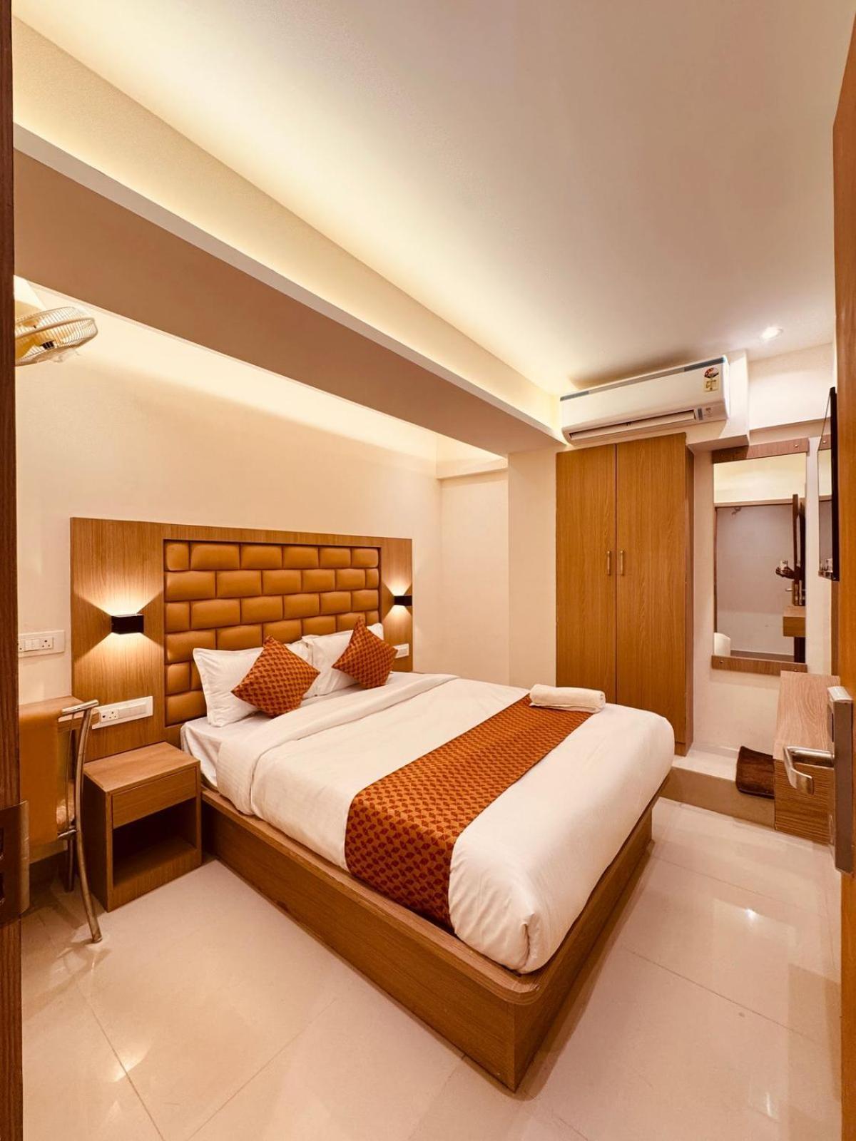 Cliff Garden Hotel Mumbai