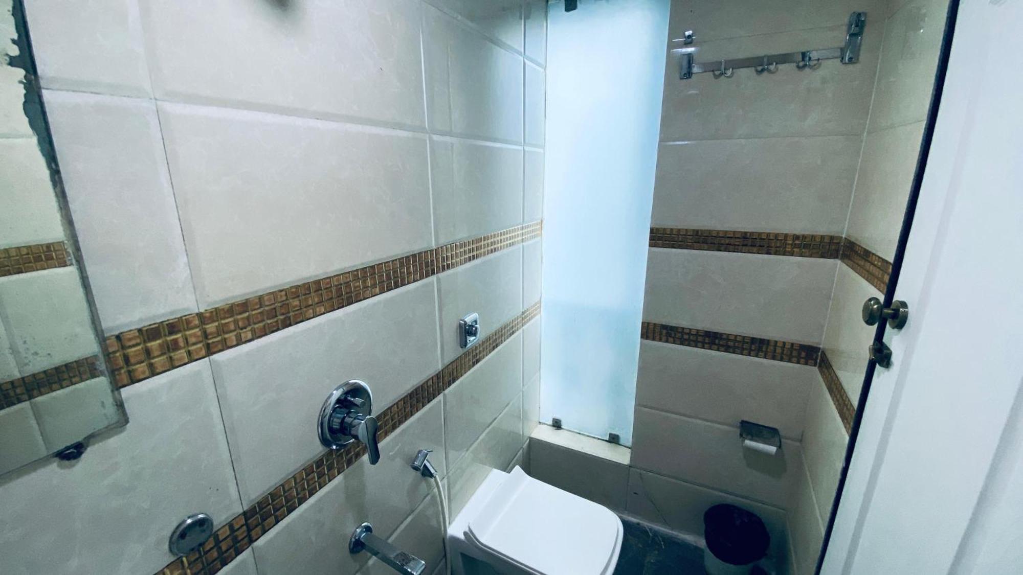 Palm Breeze - Colaba 3* Mumbai